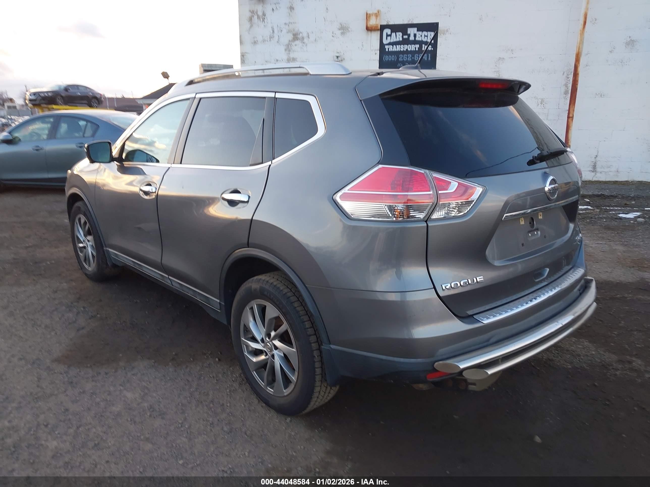 NISSAN ROGUE image 3
