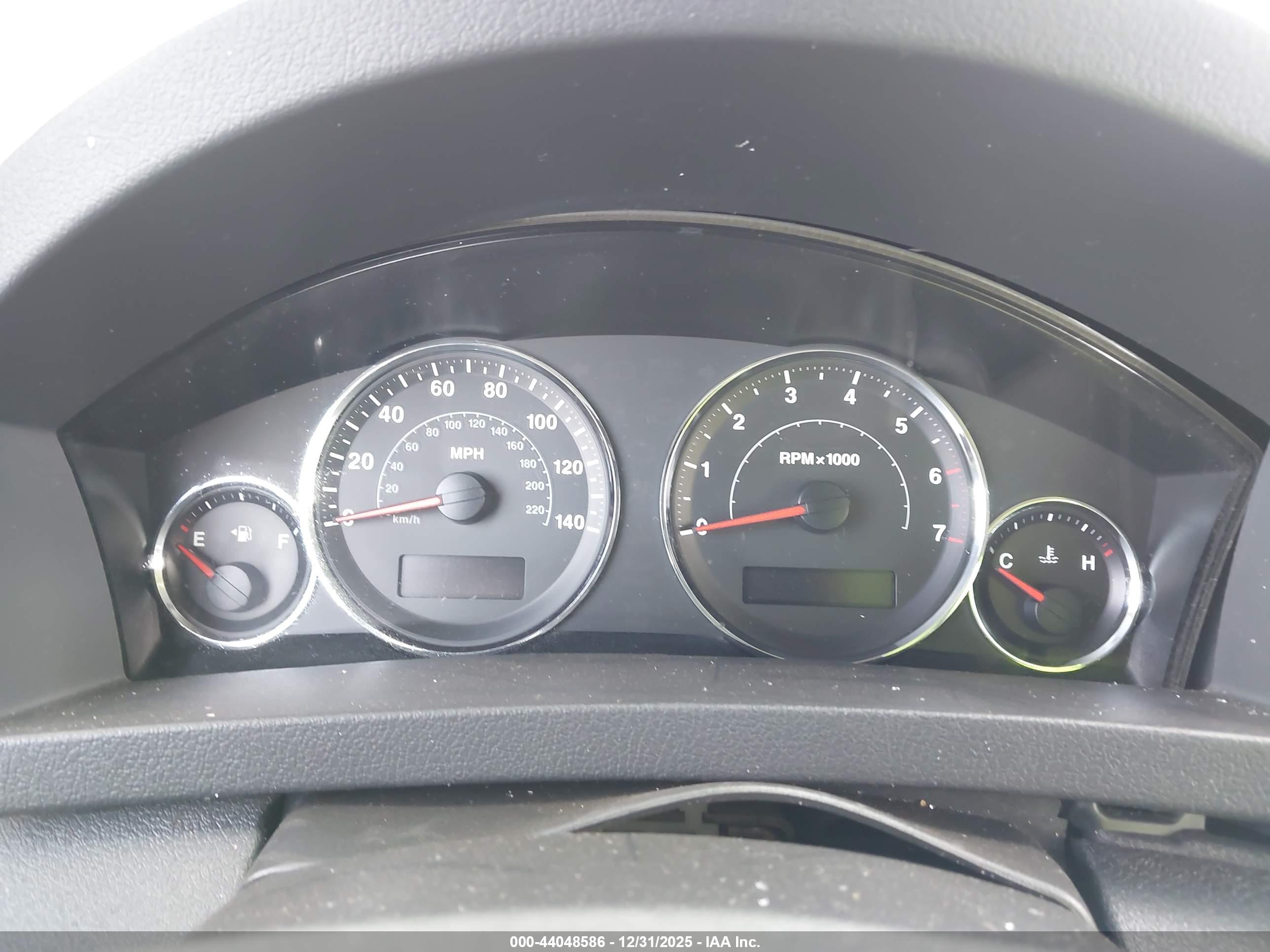 JEEP GRAND image 7
