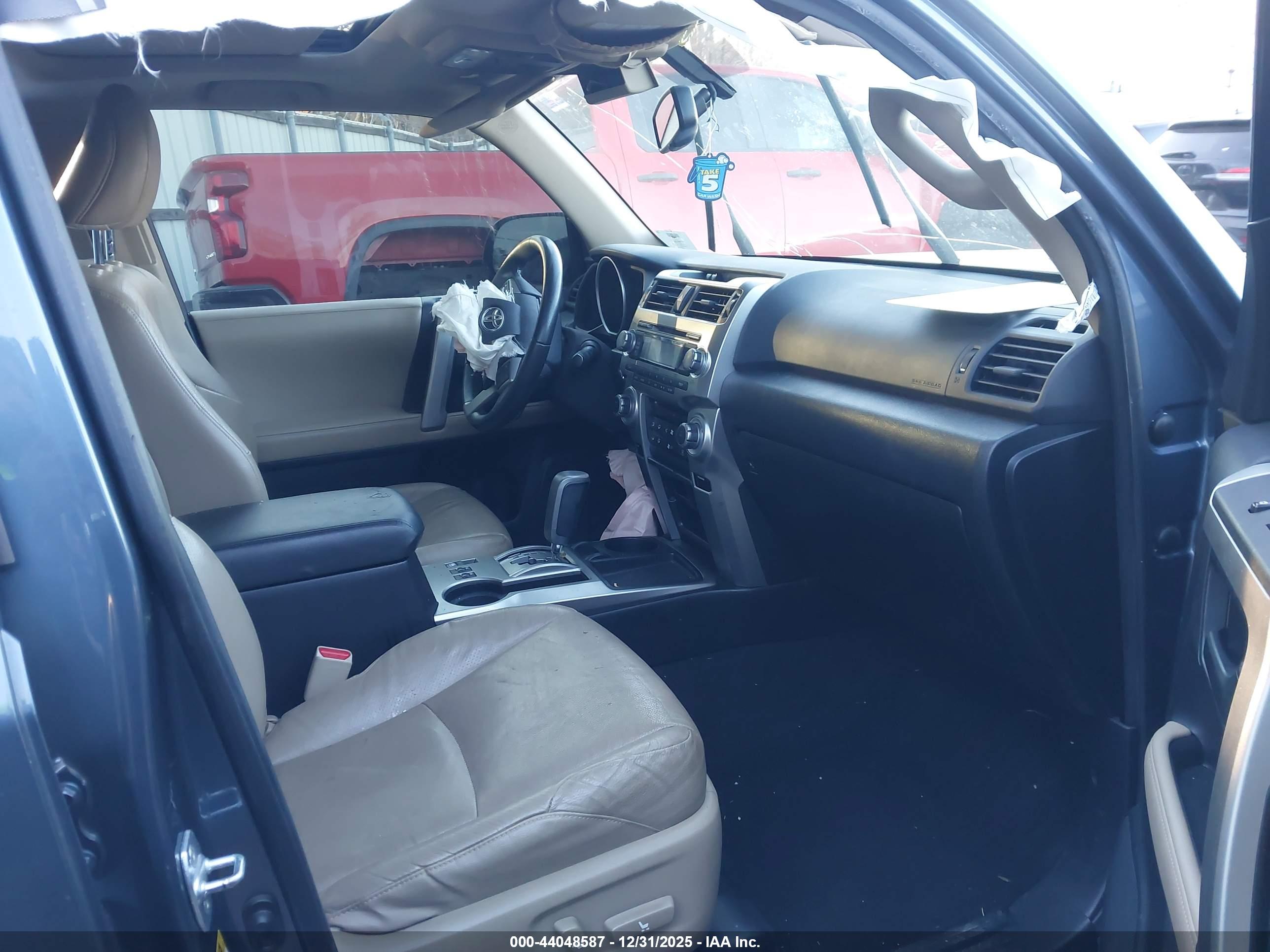 TOYOTA 4RUNNER image 5