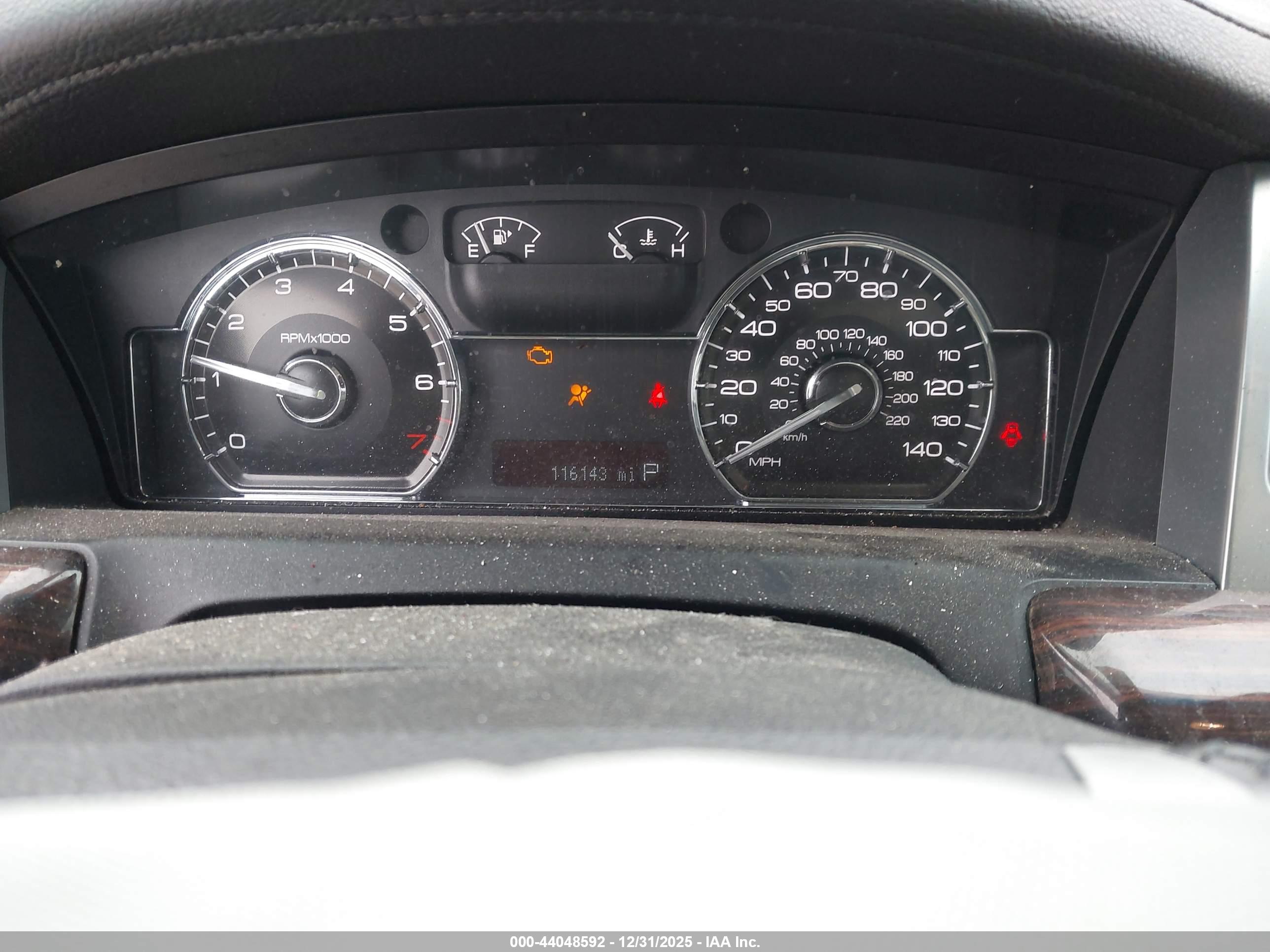 LINCOLN MKS image 7