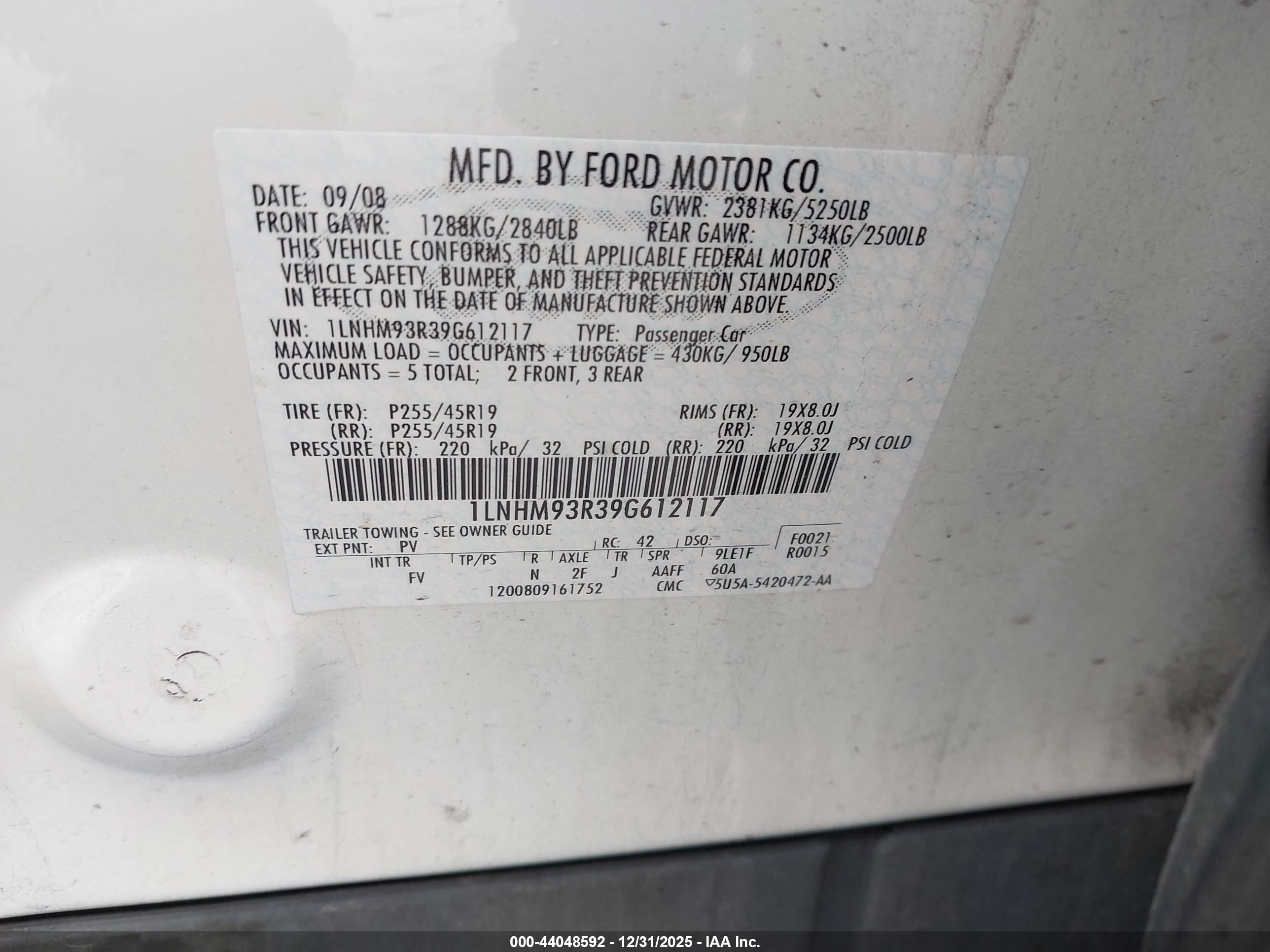 LINCOLN MKS image 9