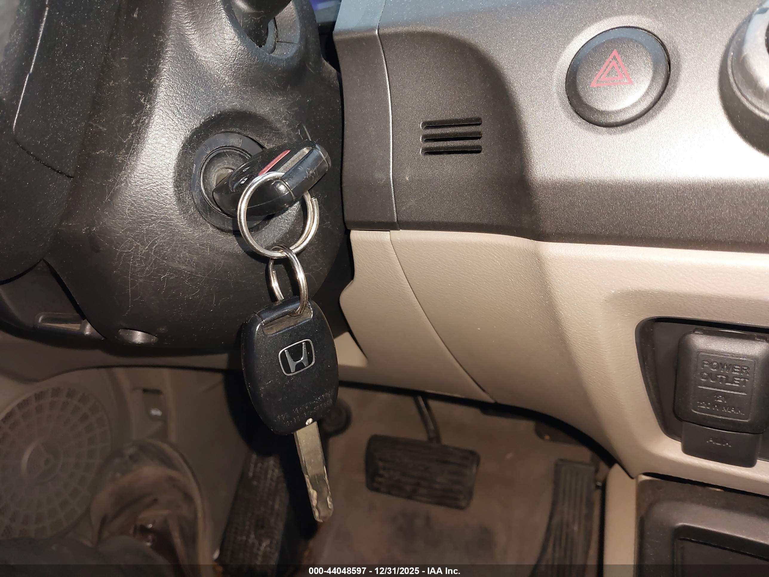 HONDA CIVIC image 11