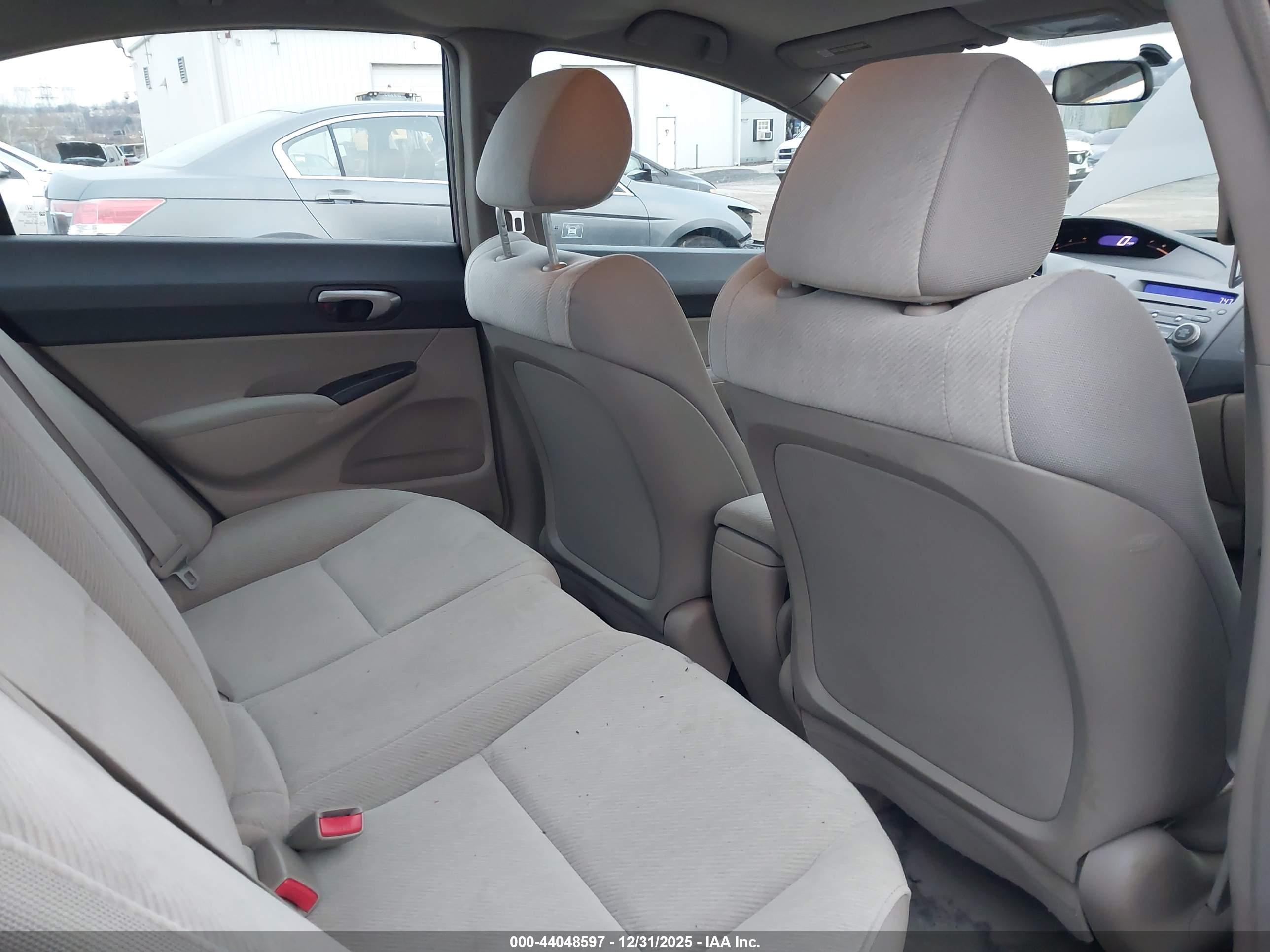 HONDA CIVIC image 8