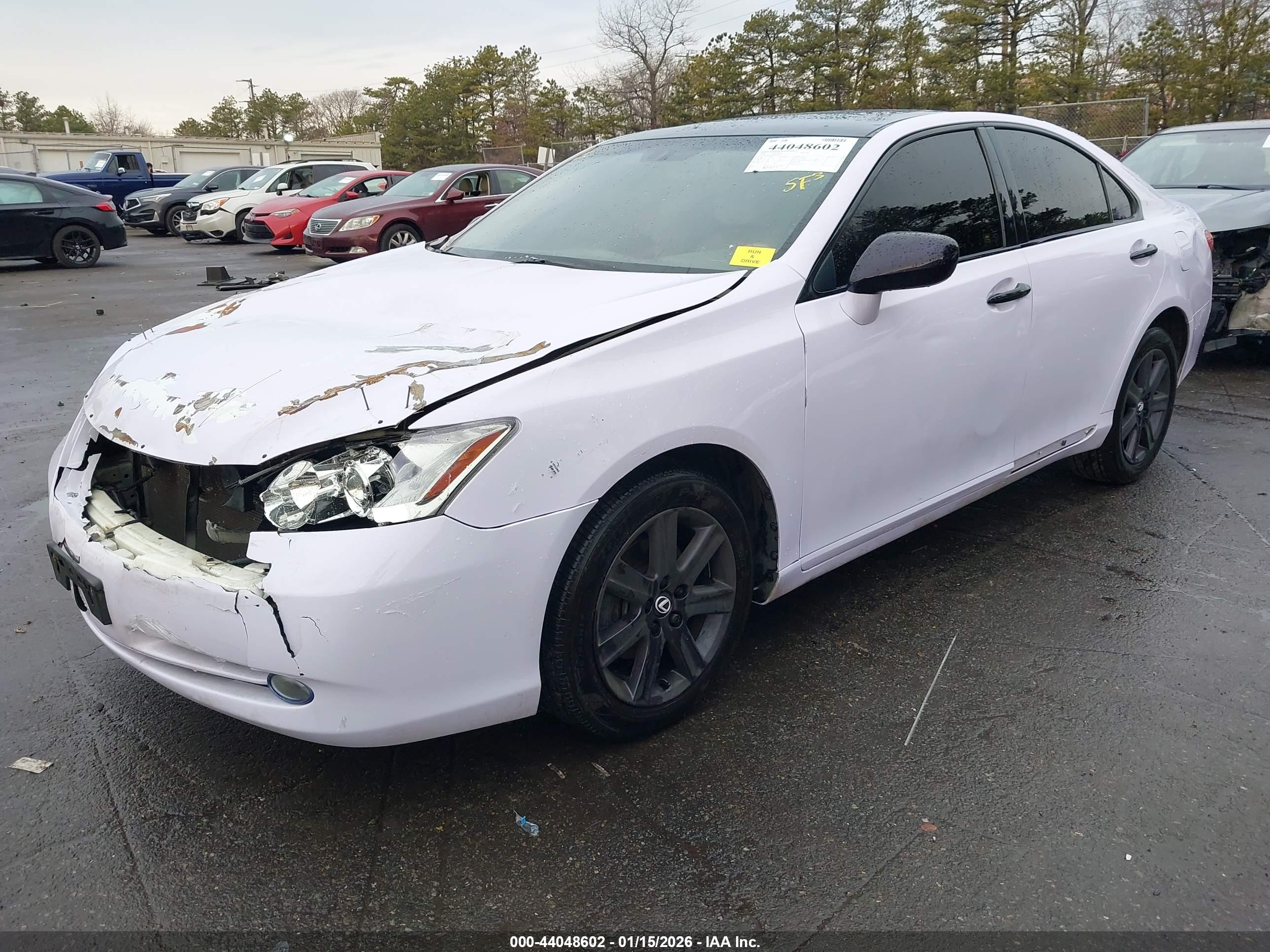 LEXUS ES image 2