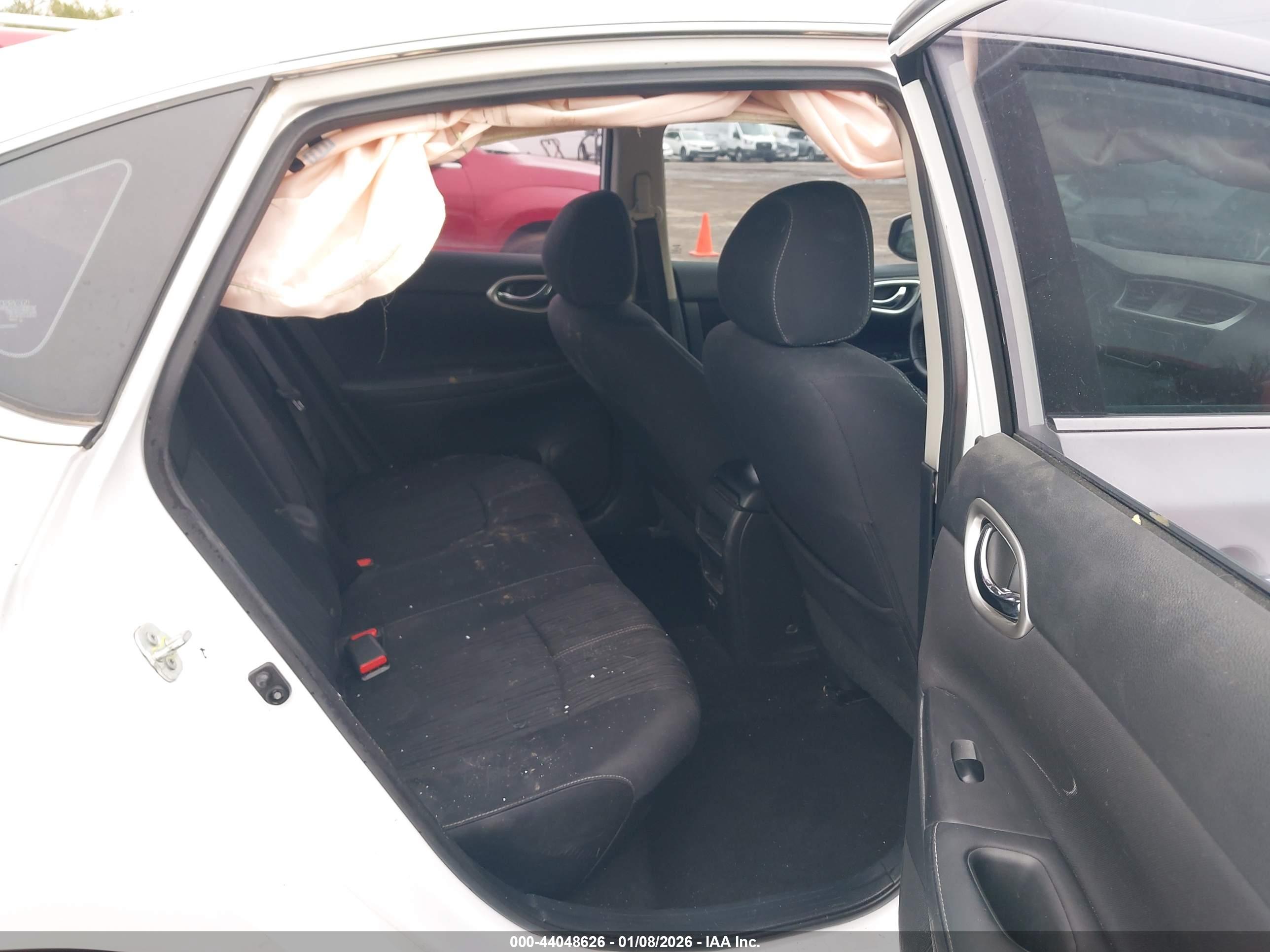 NISSAN SENTRA image 8
