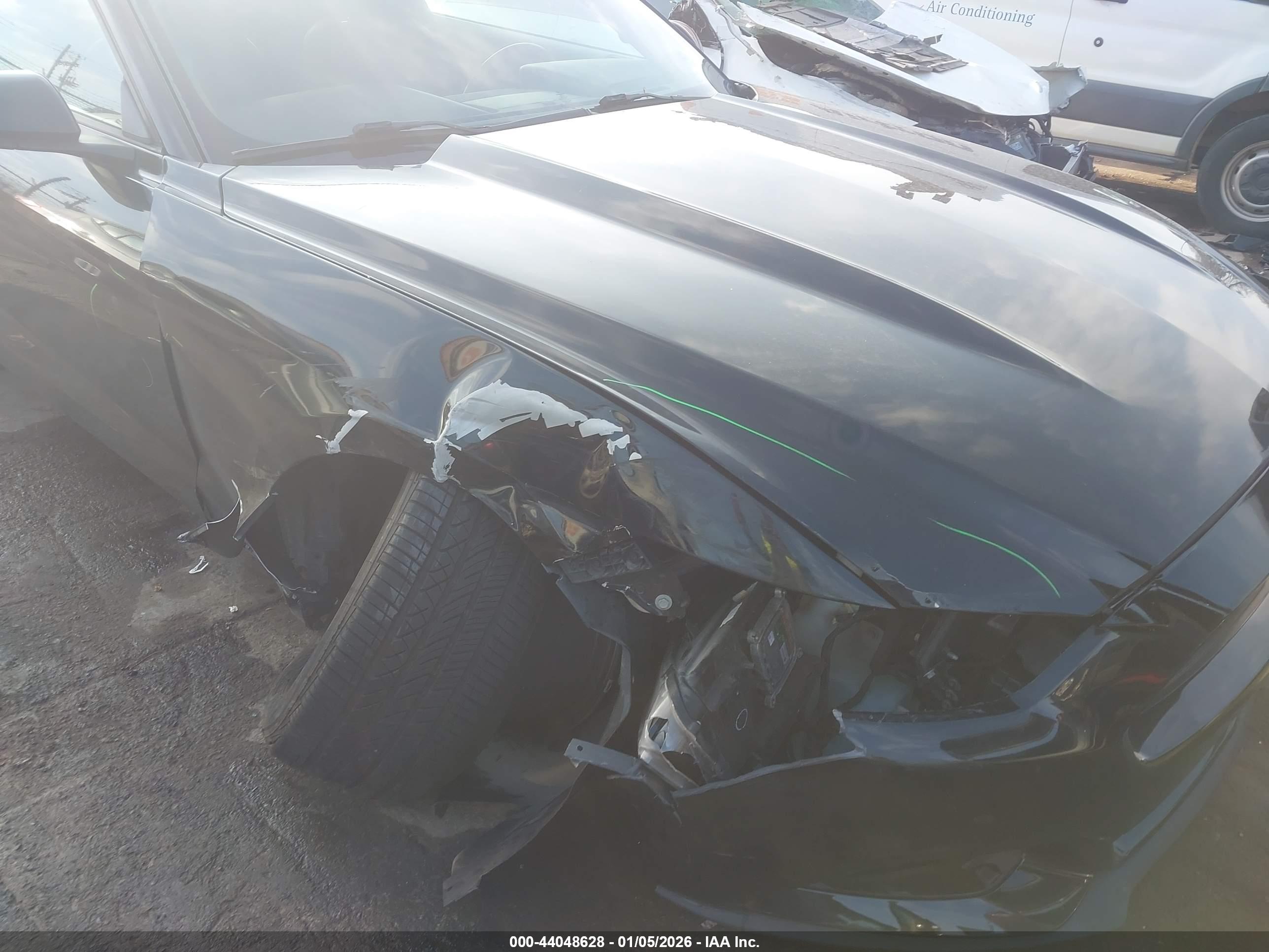 FORD MUSTANG image 6