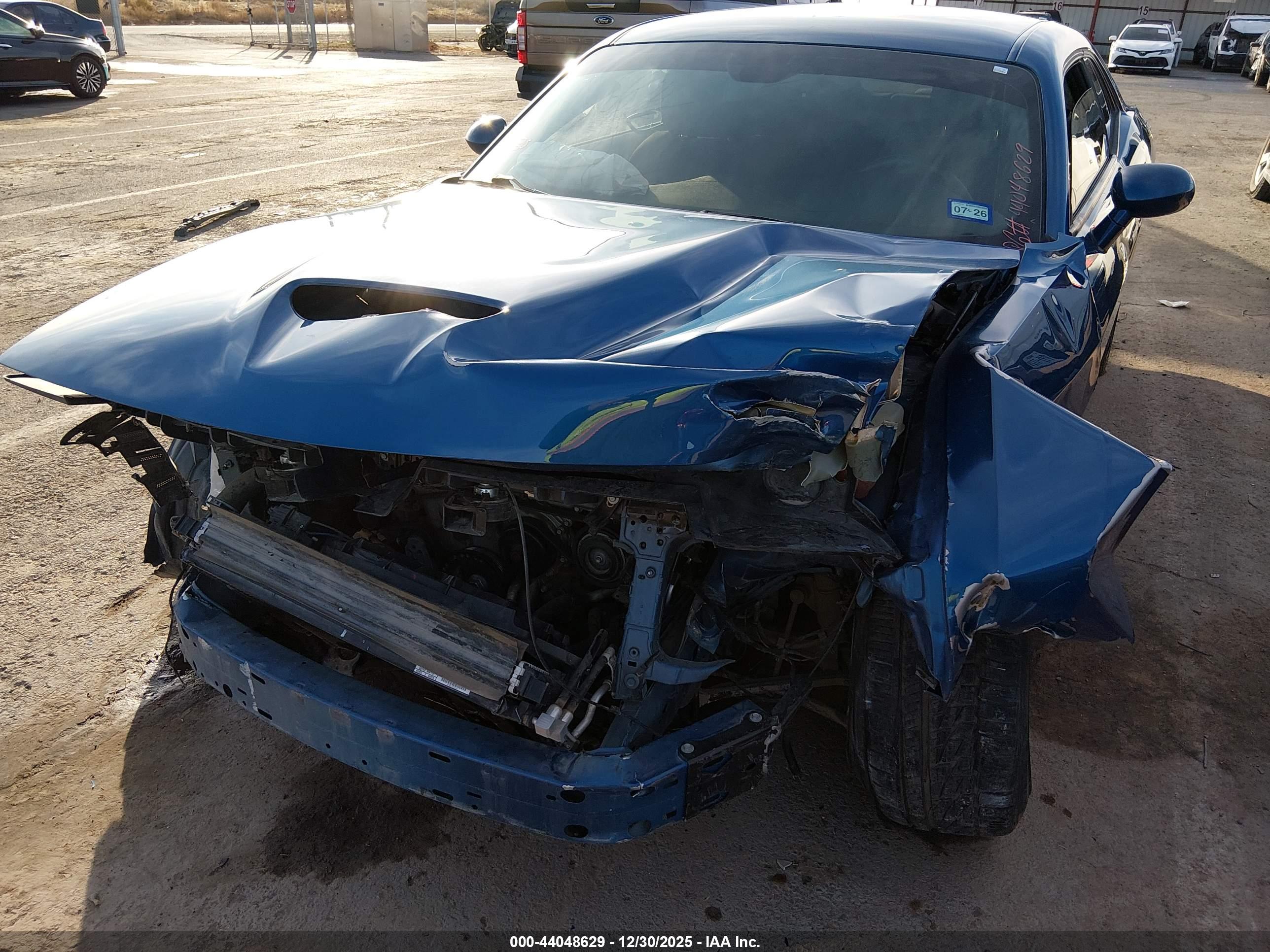 DODGE CHALLENGER image 6