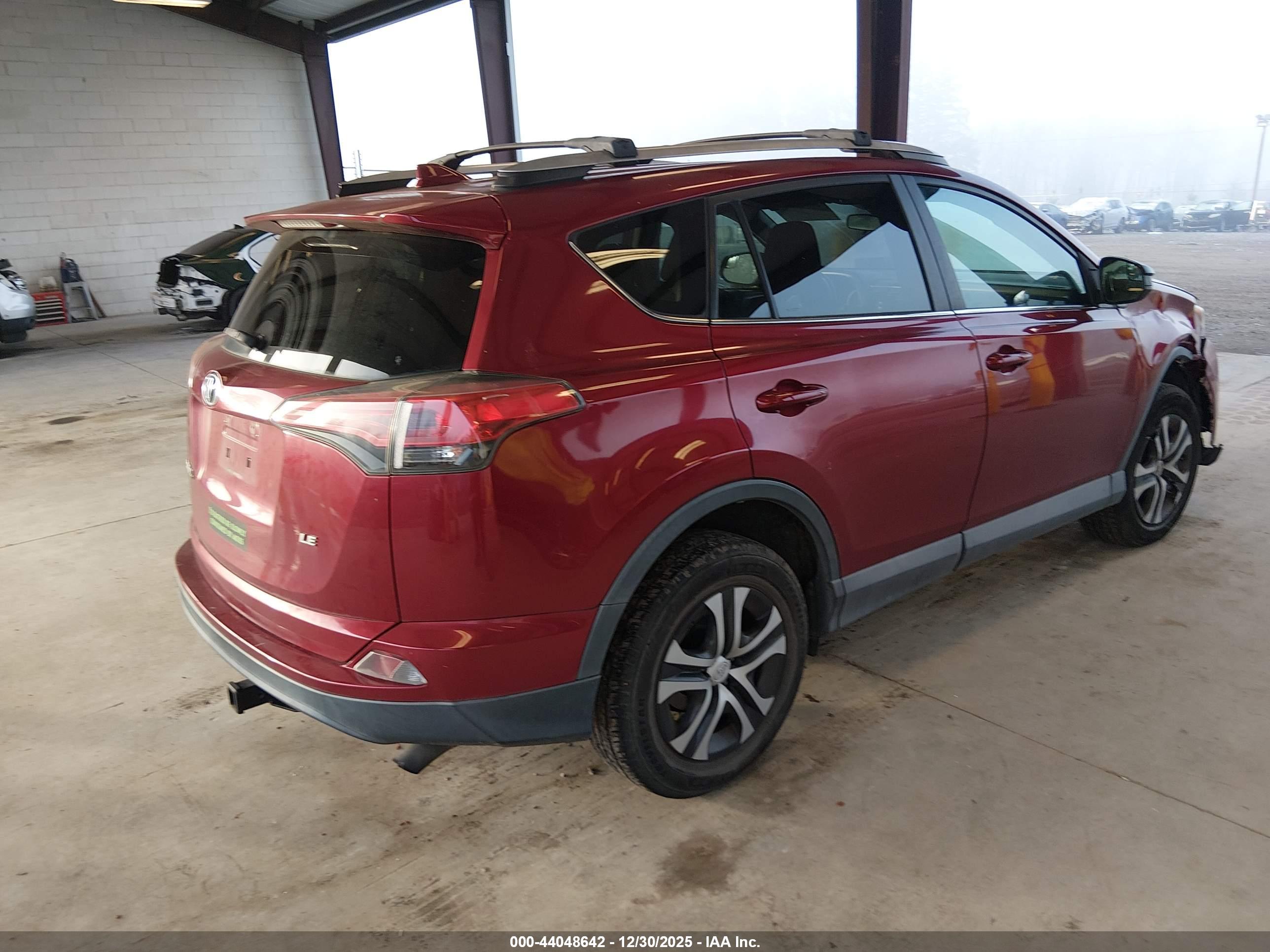 TOYOTA RAV4 image 4