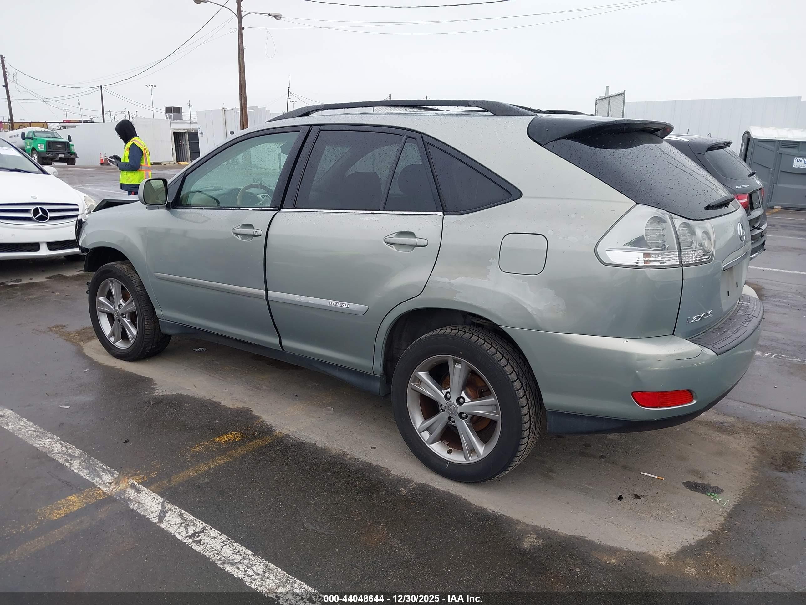 LEXUS RX image 3