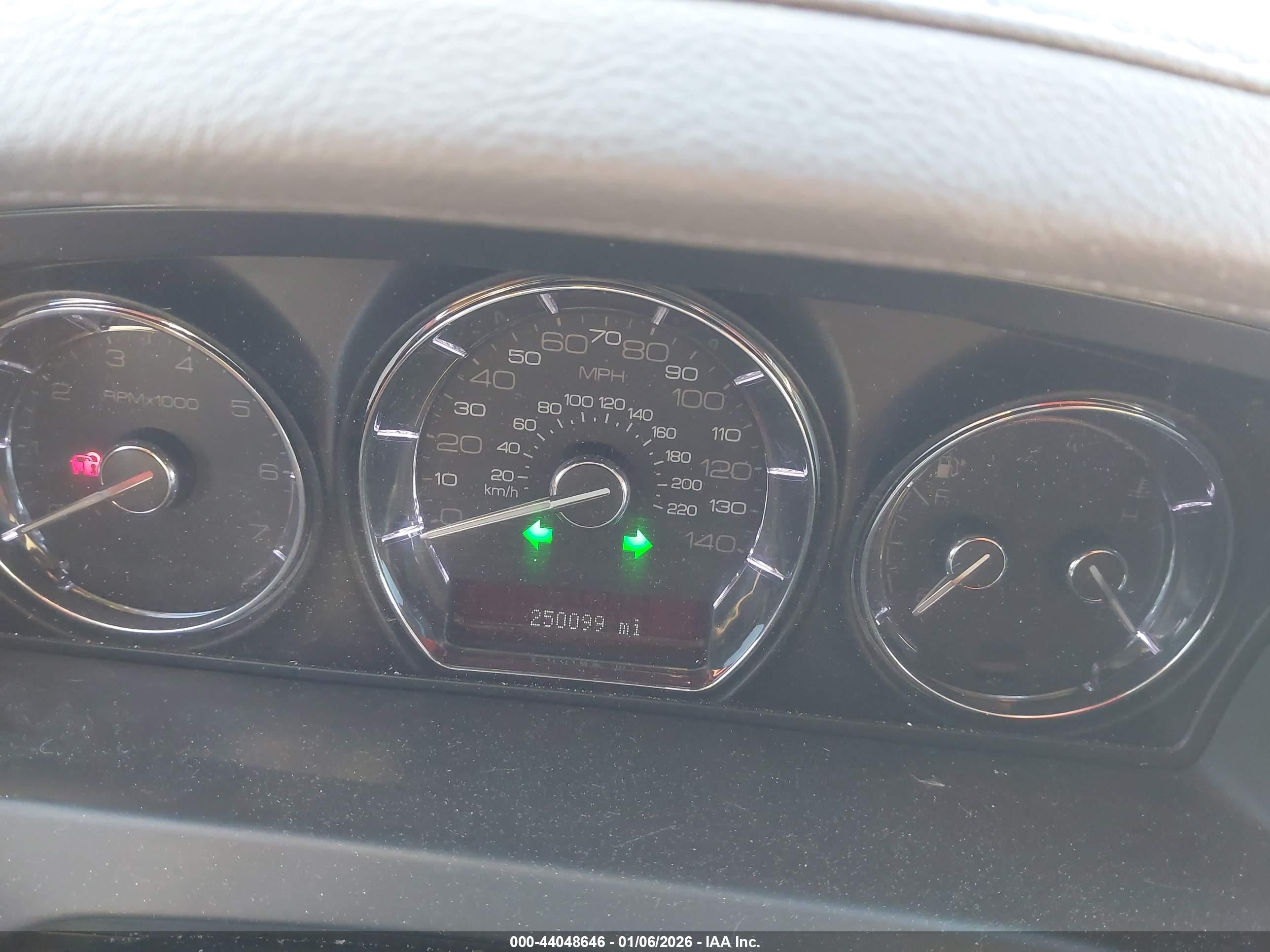 LINCOLN MKS image 7