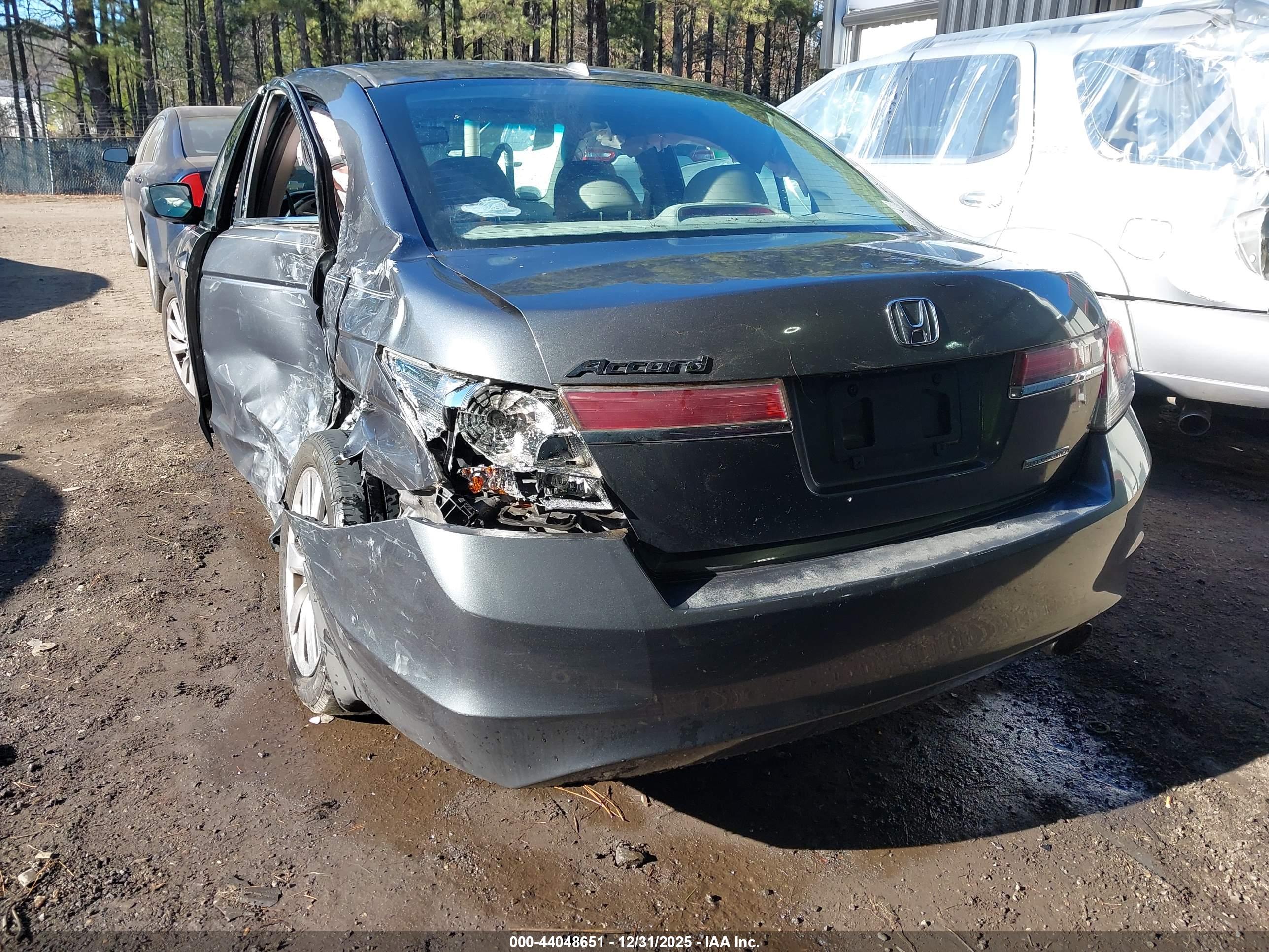 HONDA ACCORD image 3
