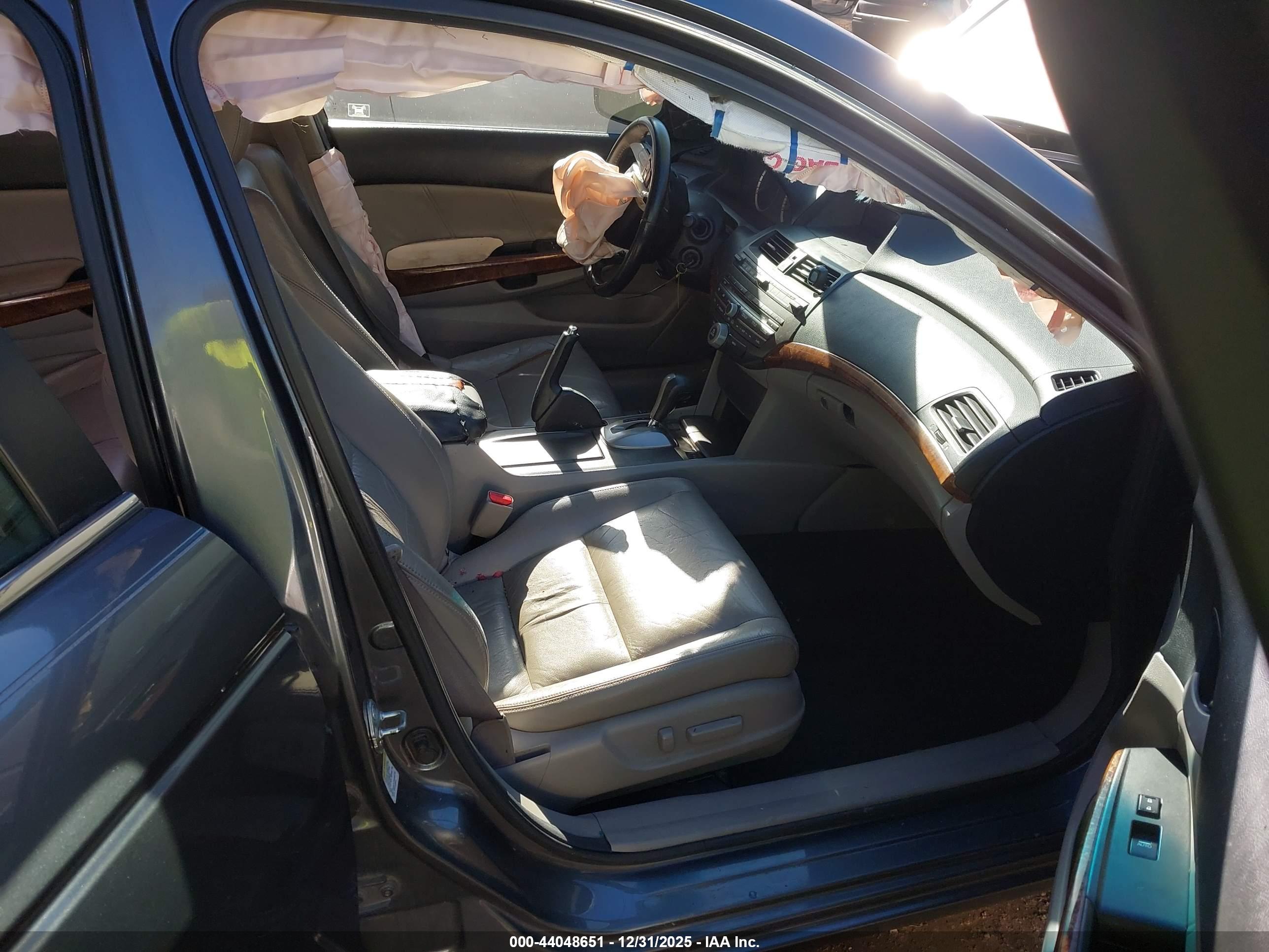 HONDA ACCORD image 5
