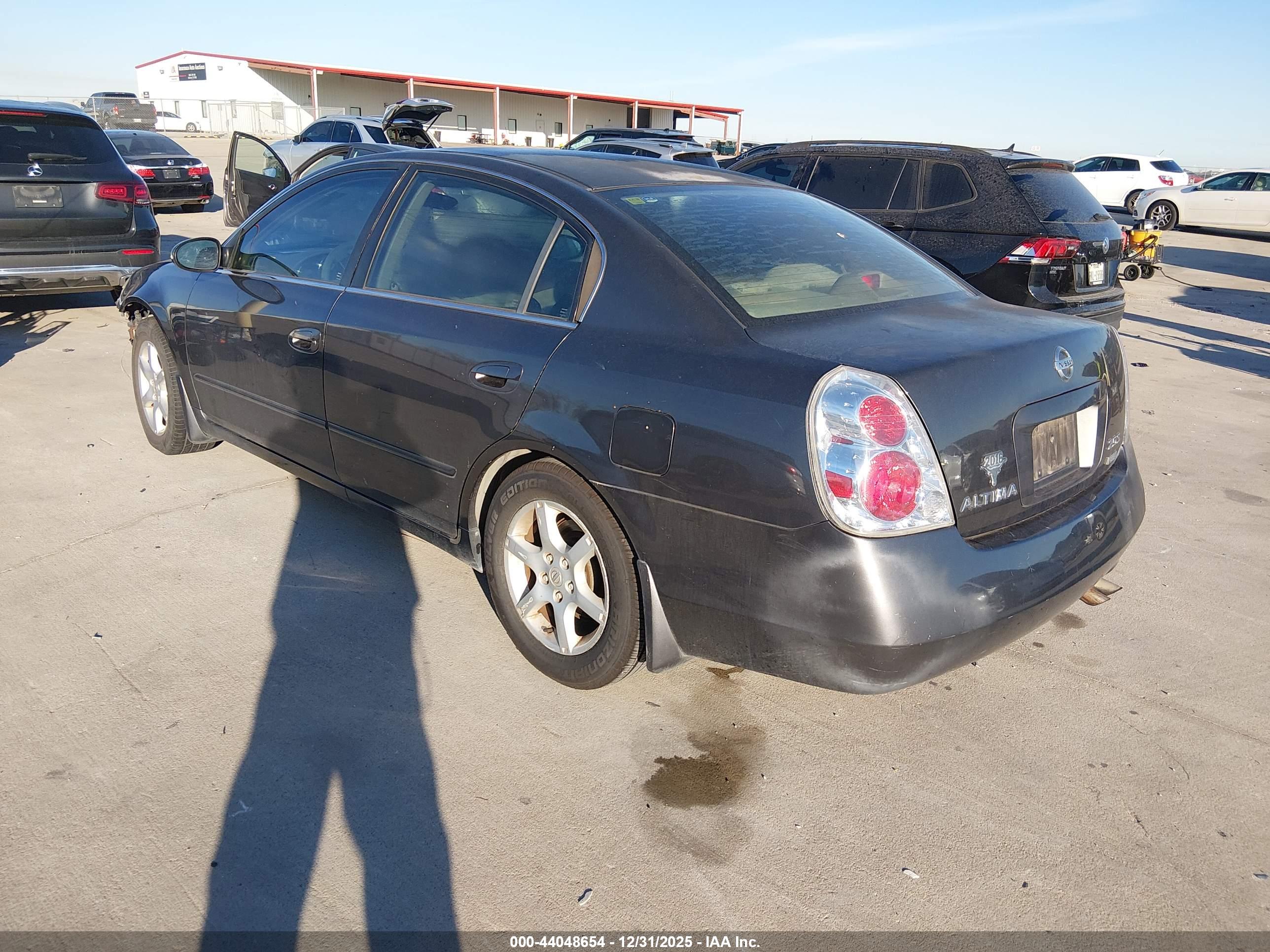 NISSAN ALTIMA image 3