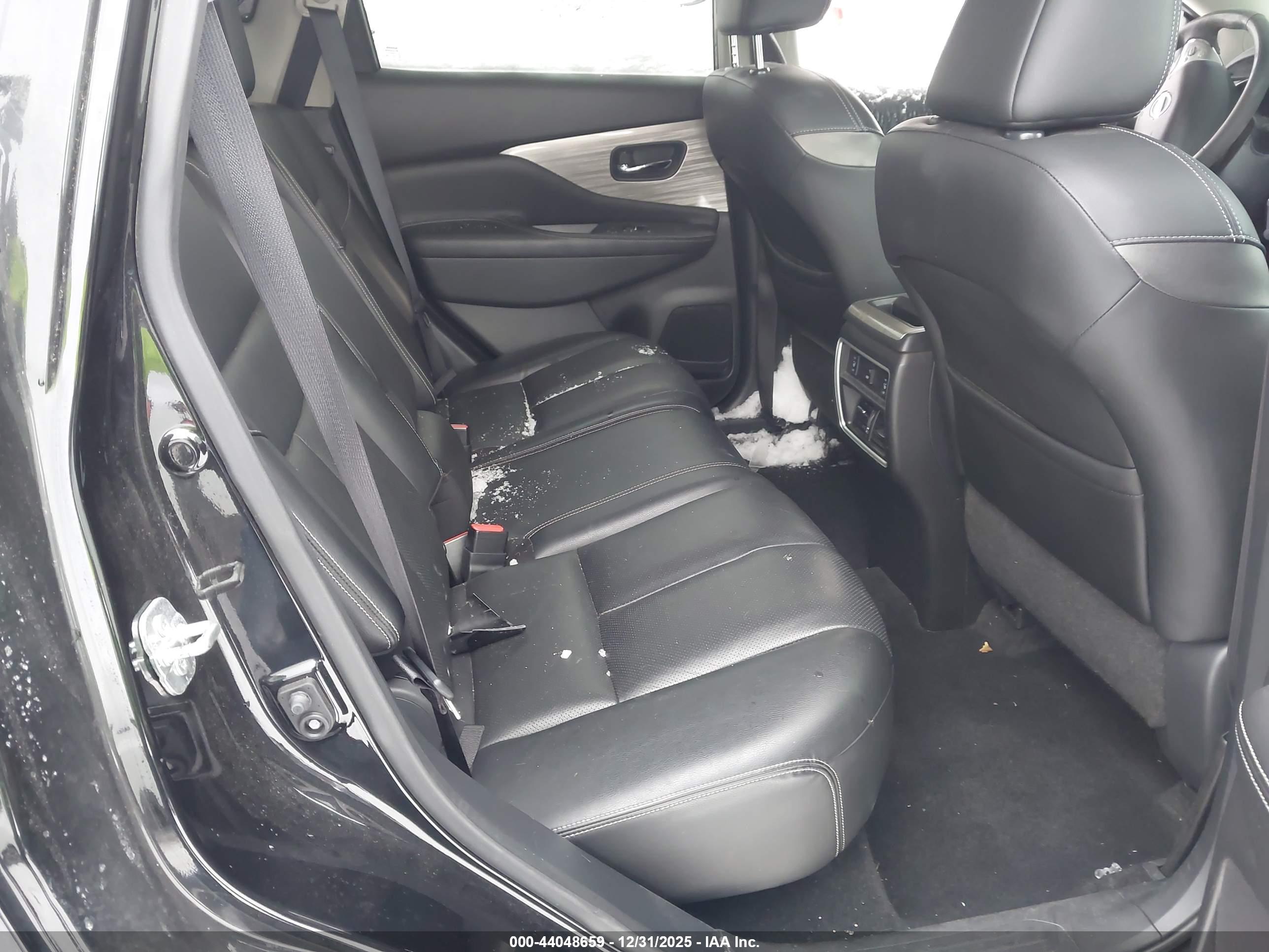 NISSAN MURANO image 8
