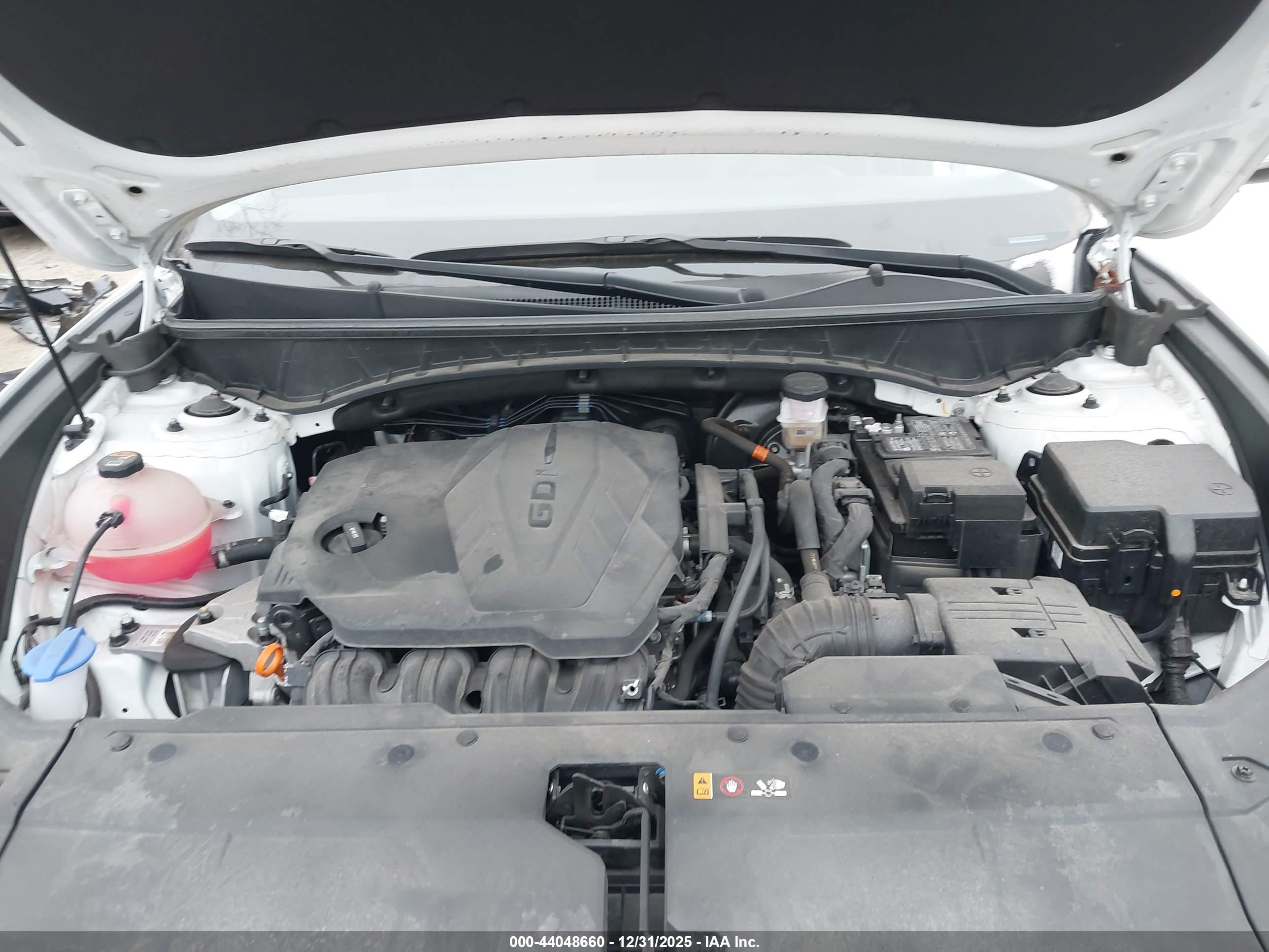 HYUNDAI TUCSON image 10