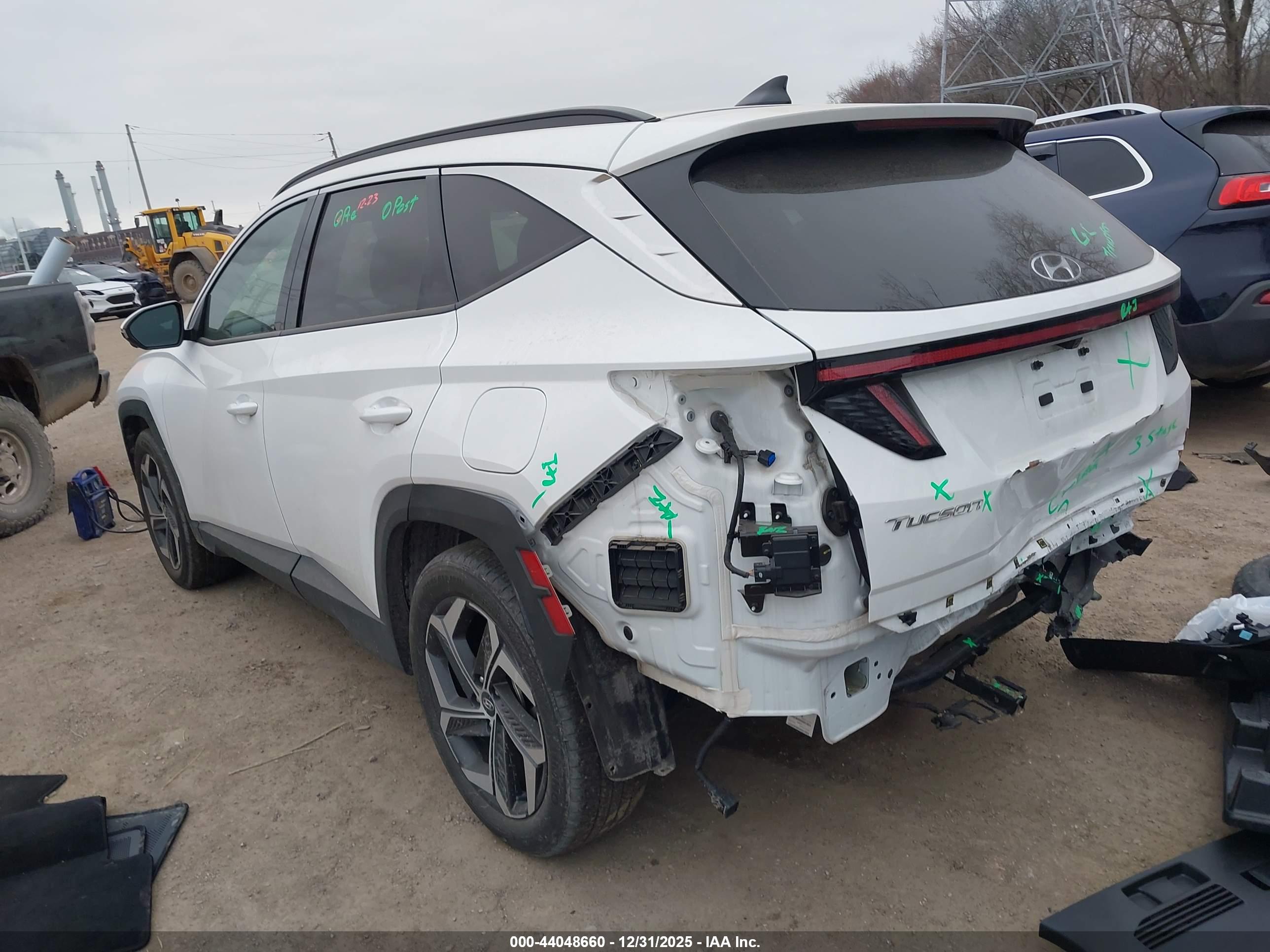 HYUNDAI TUCSON image 3