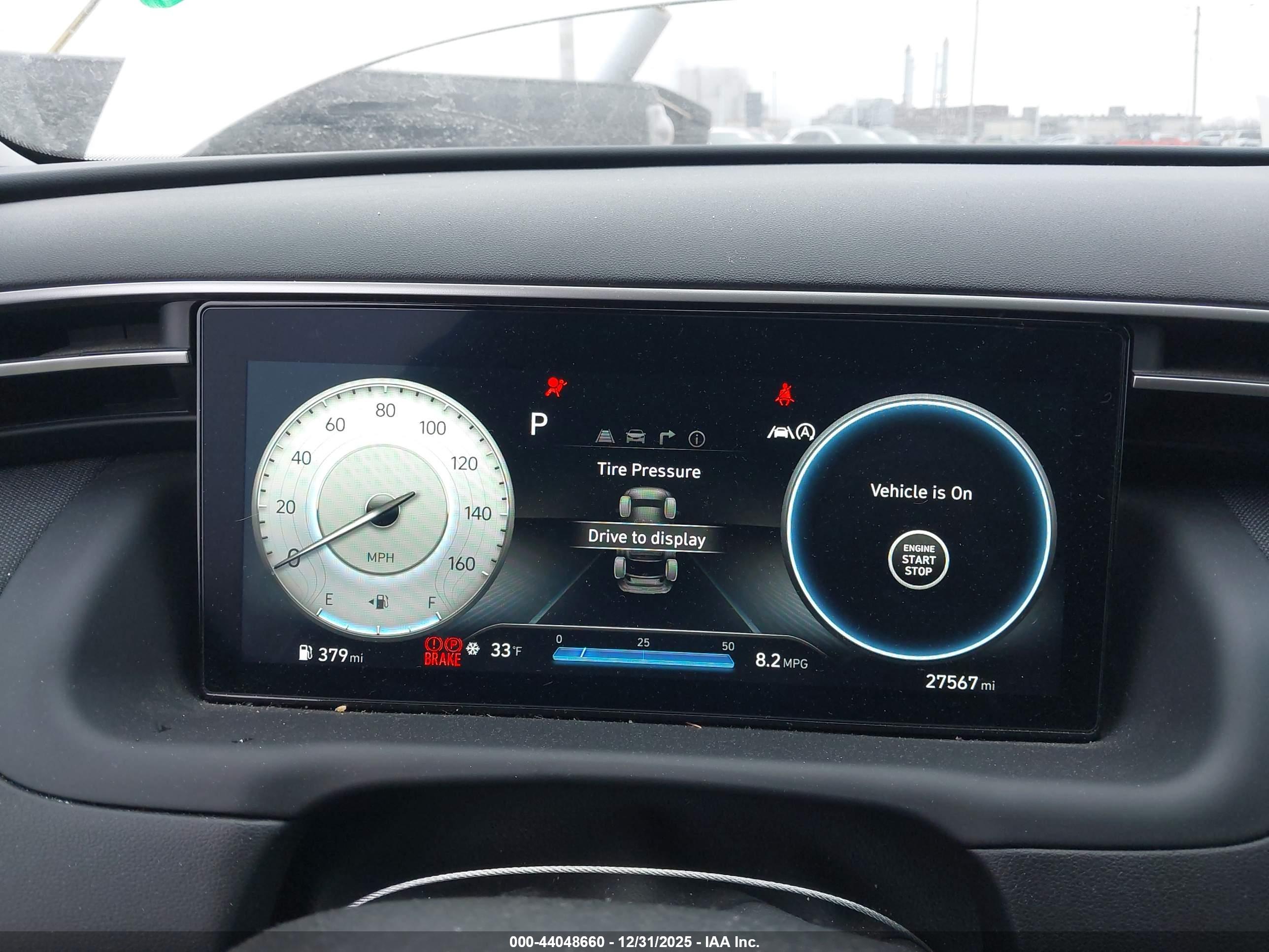 HYUNDAI TUCSON image 7