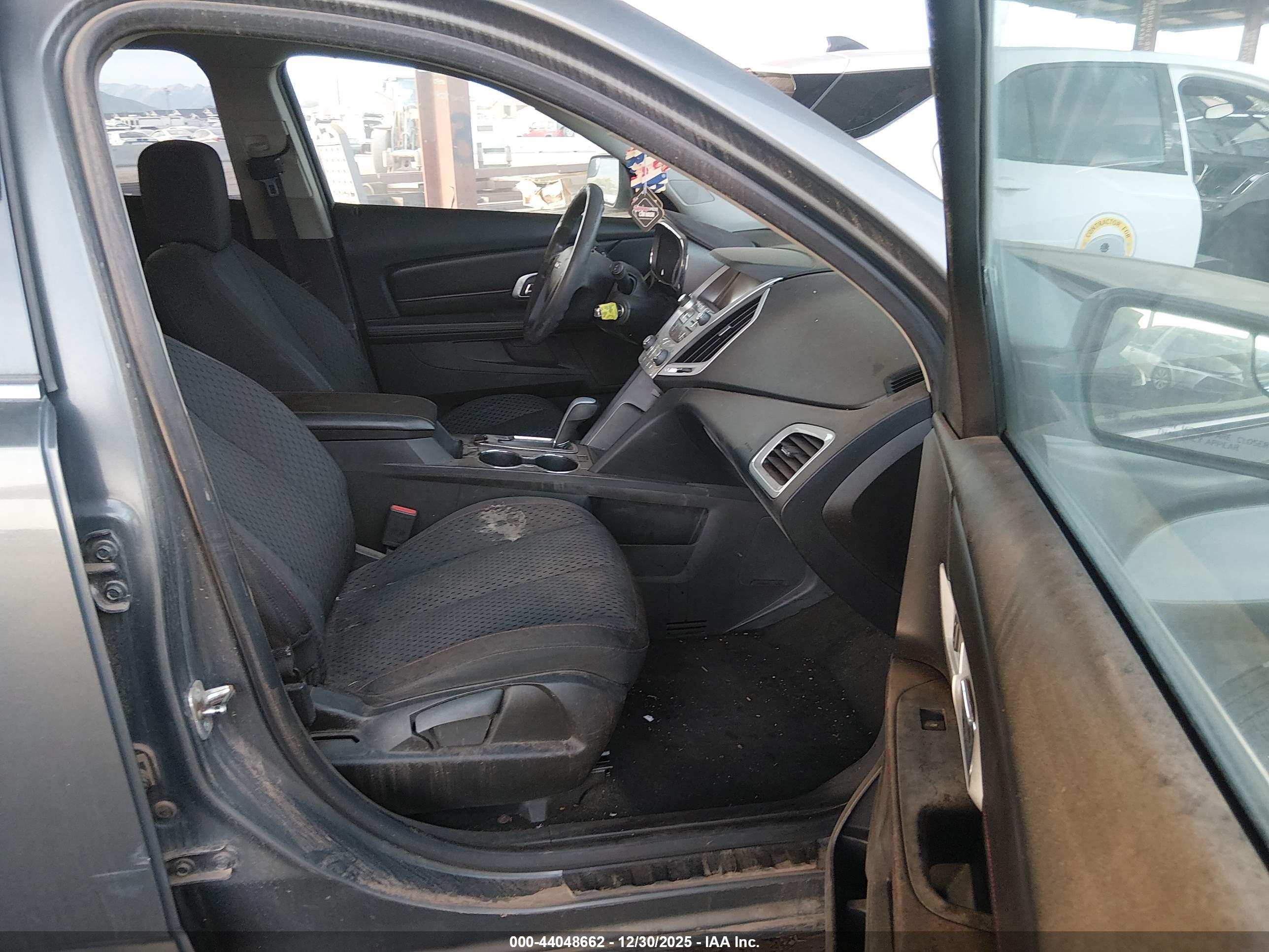 GMC TERRAIN image 5