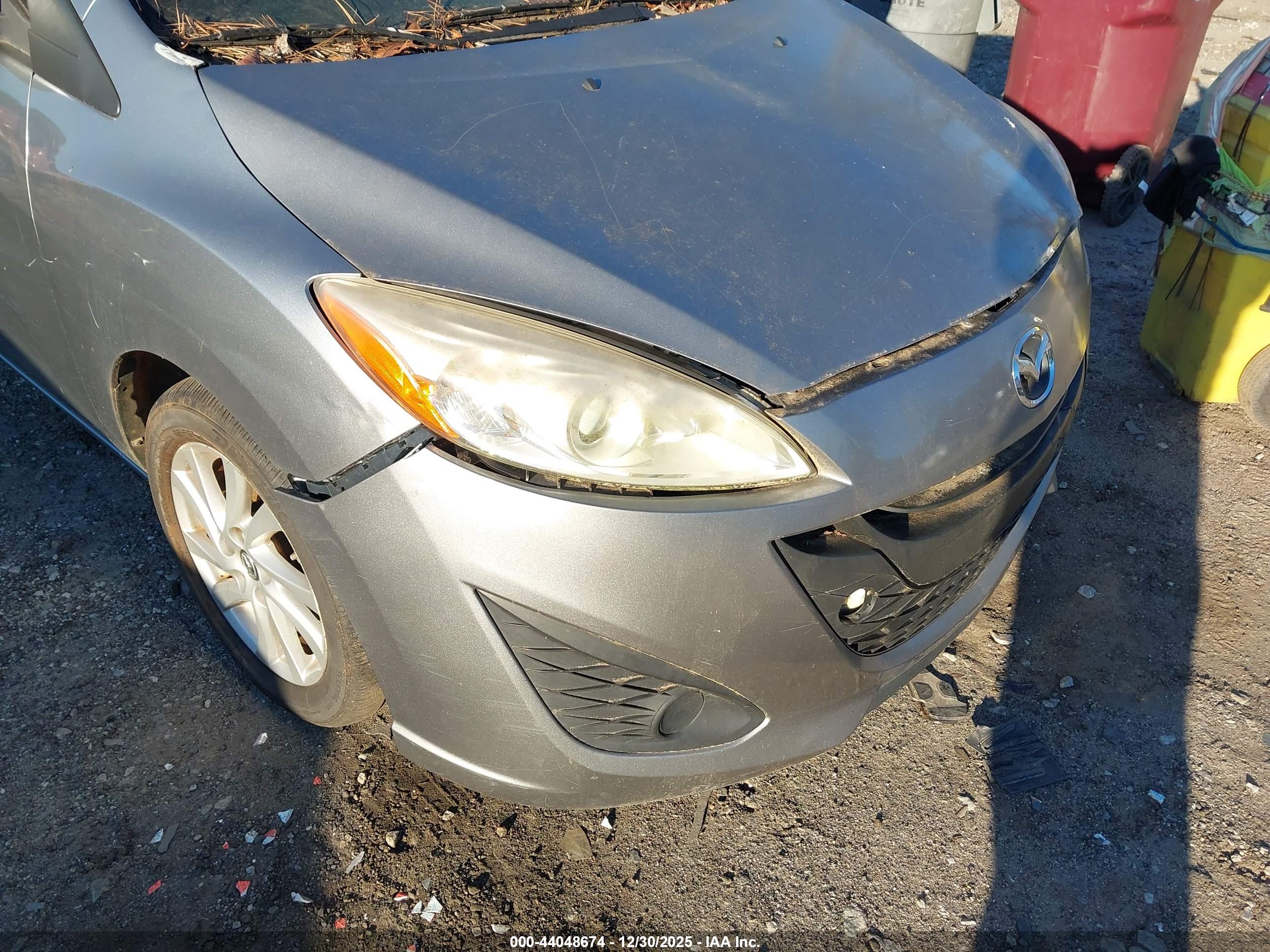 MAZDA MAZDA5 image 6