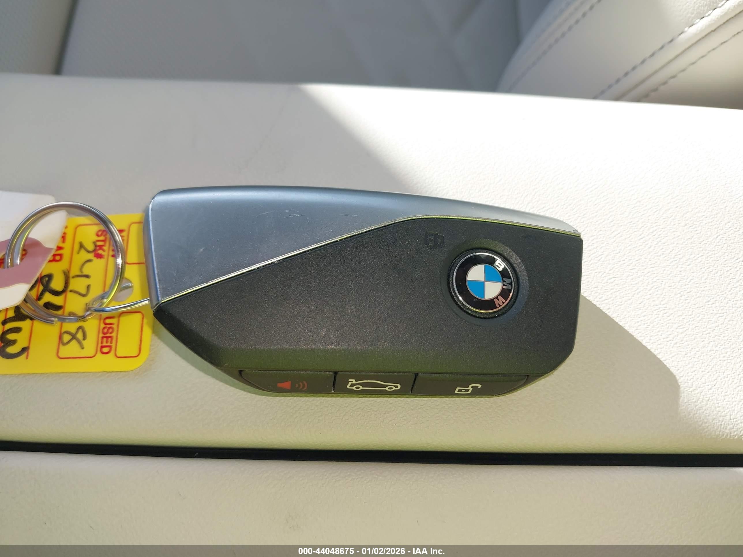 BMW I5 image 11