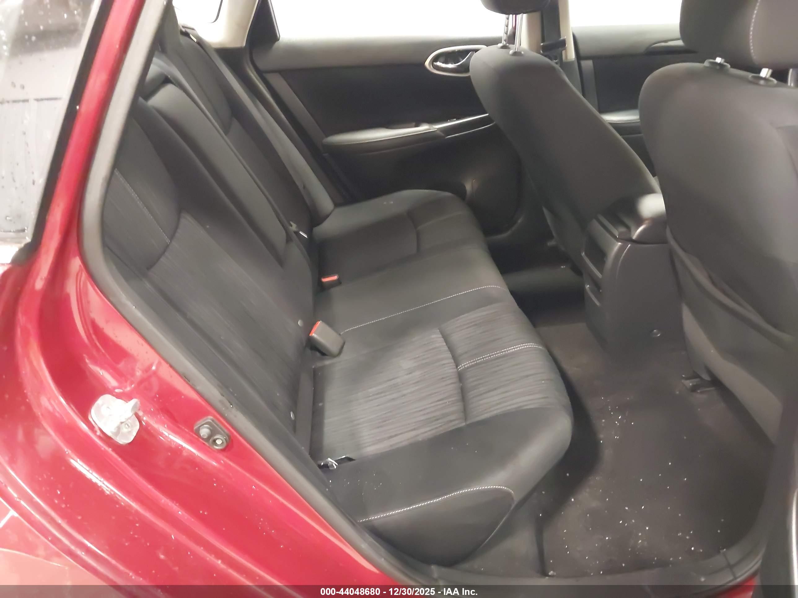 NISSAN SENTRA image 8