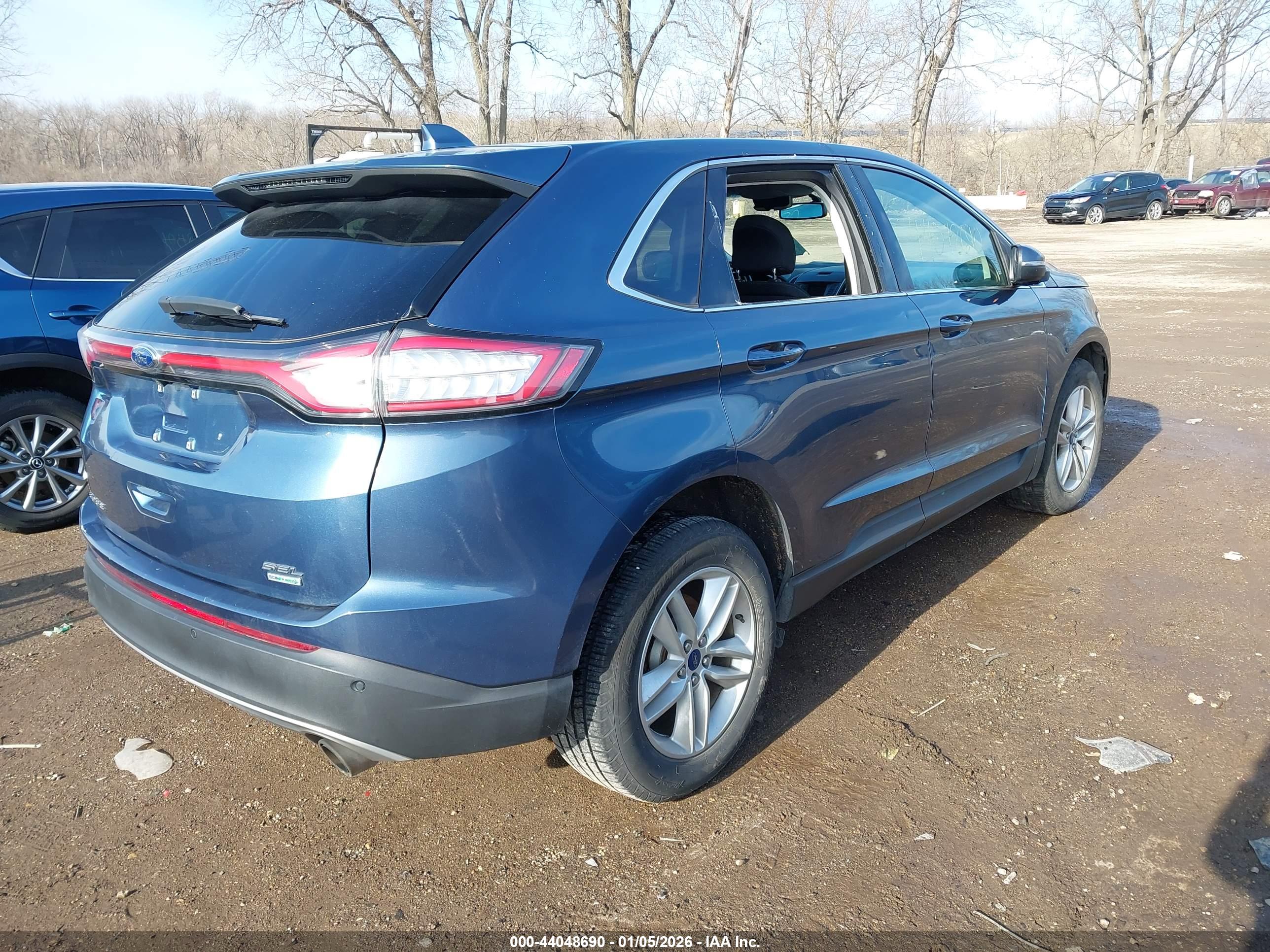 FORD EDGE image 4