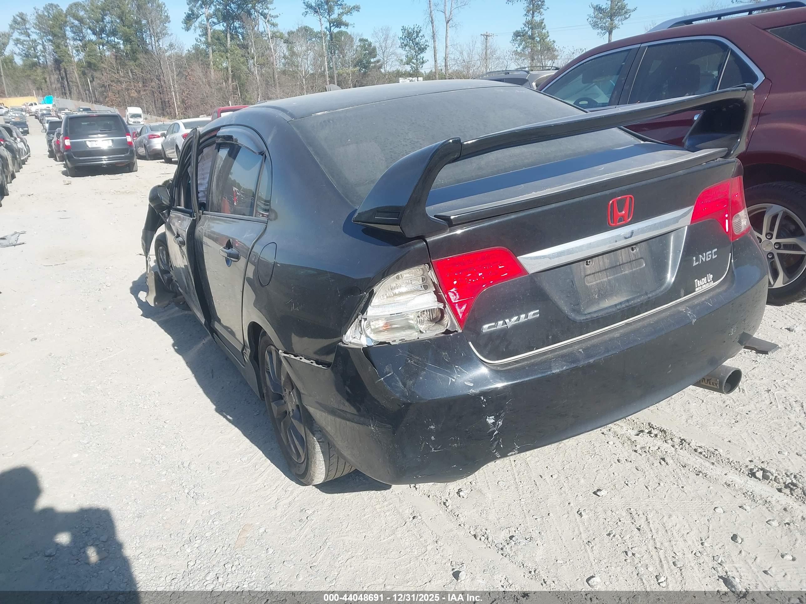 HONDA CIVIC image 3