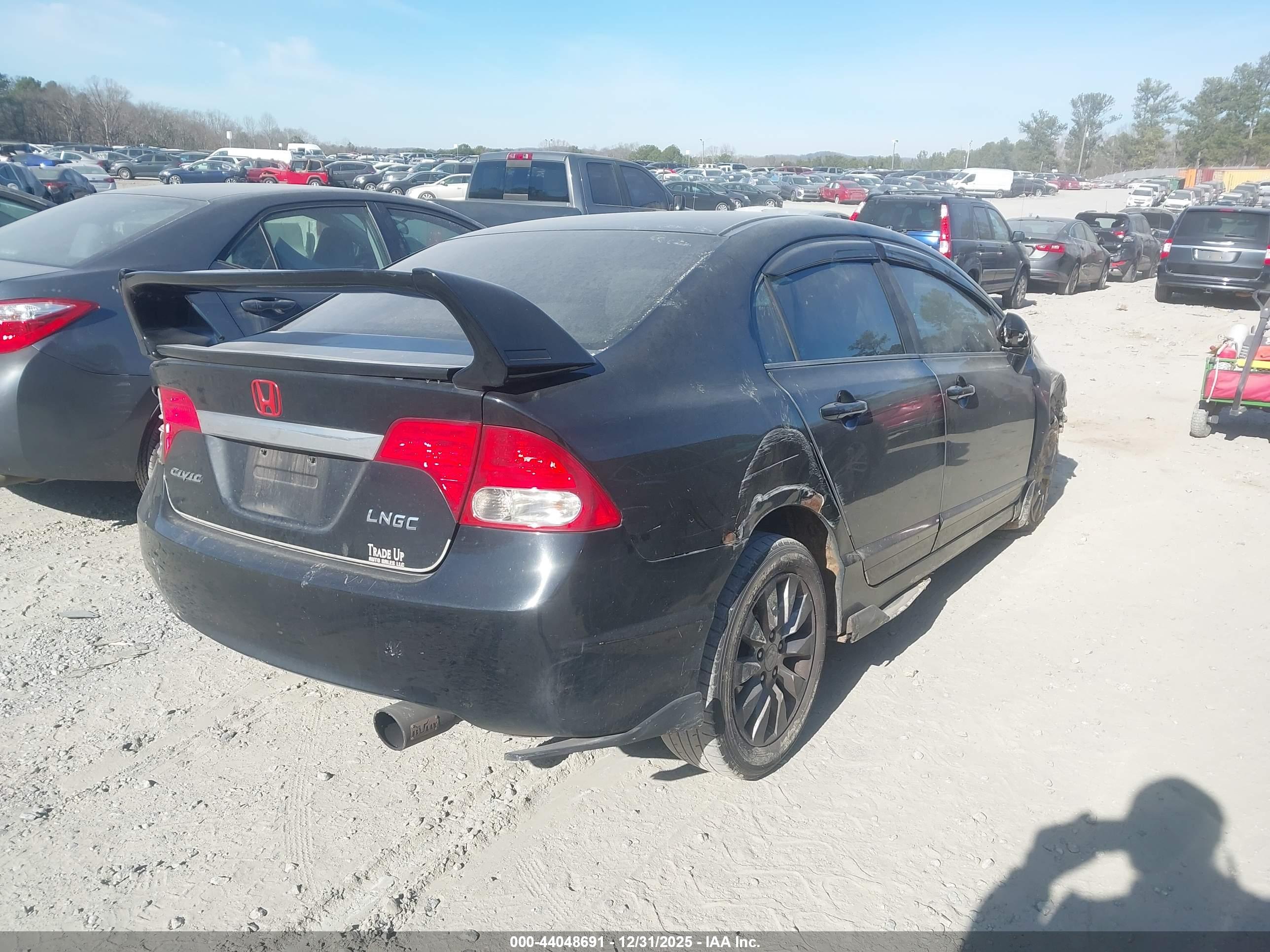 HONDA CIVIC image 4
