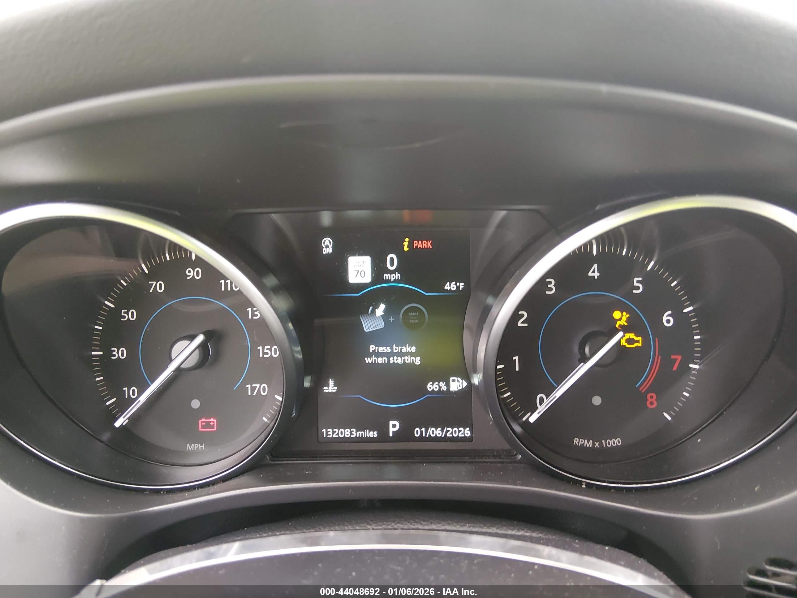 JAGUAR F-PACE image 7