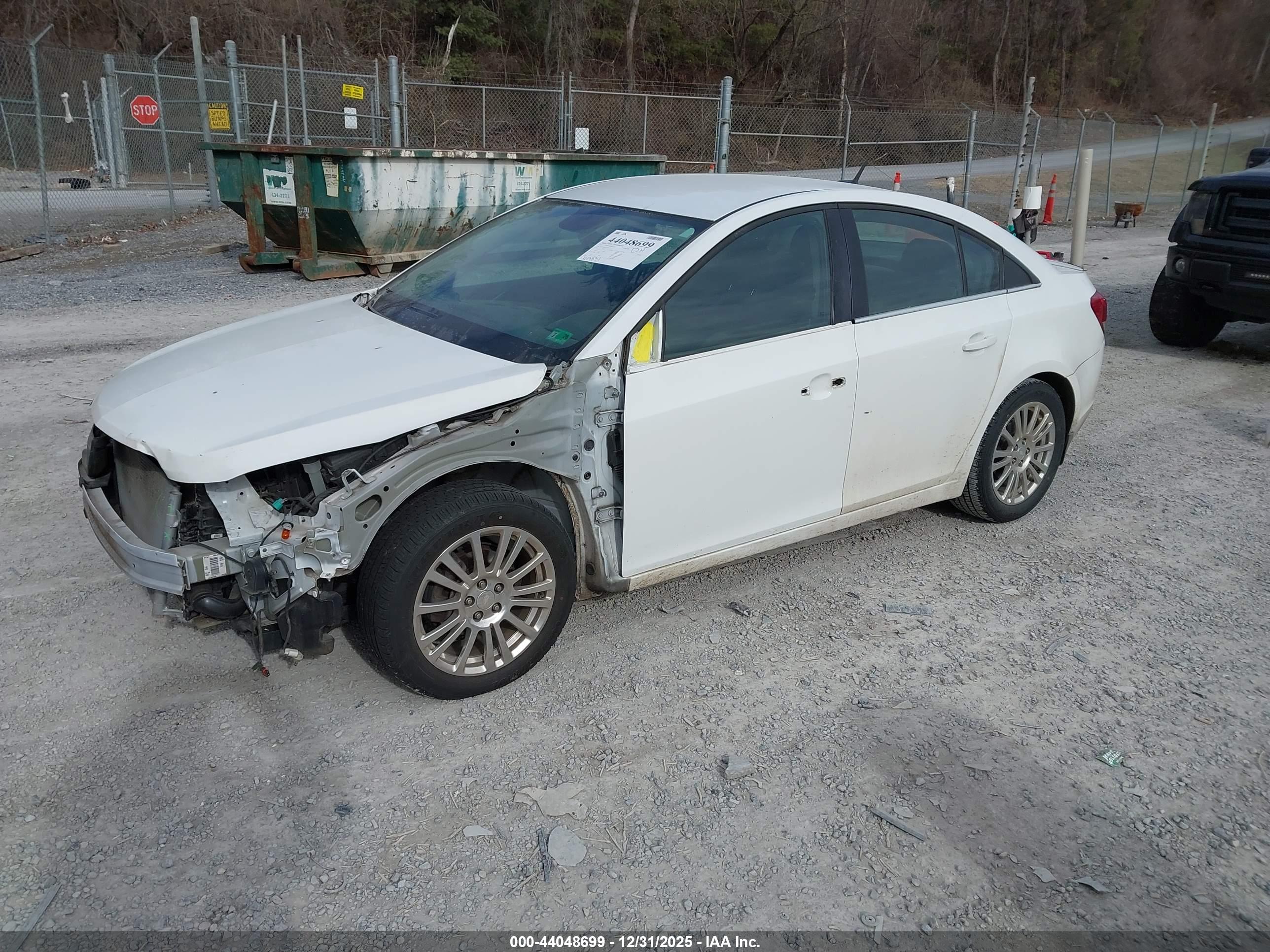 CHEVROLET CRUZE image 2