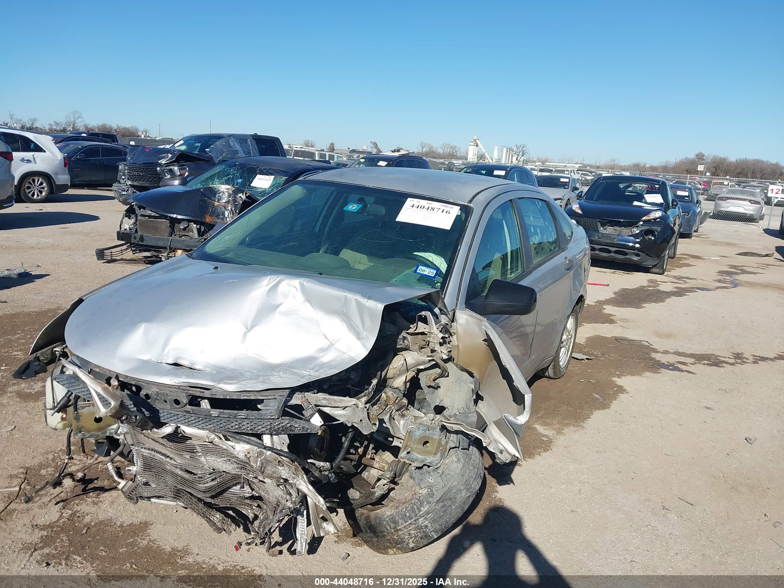 FORD FOCUS image 2