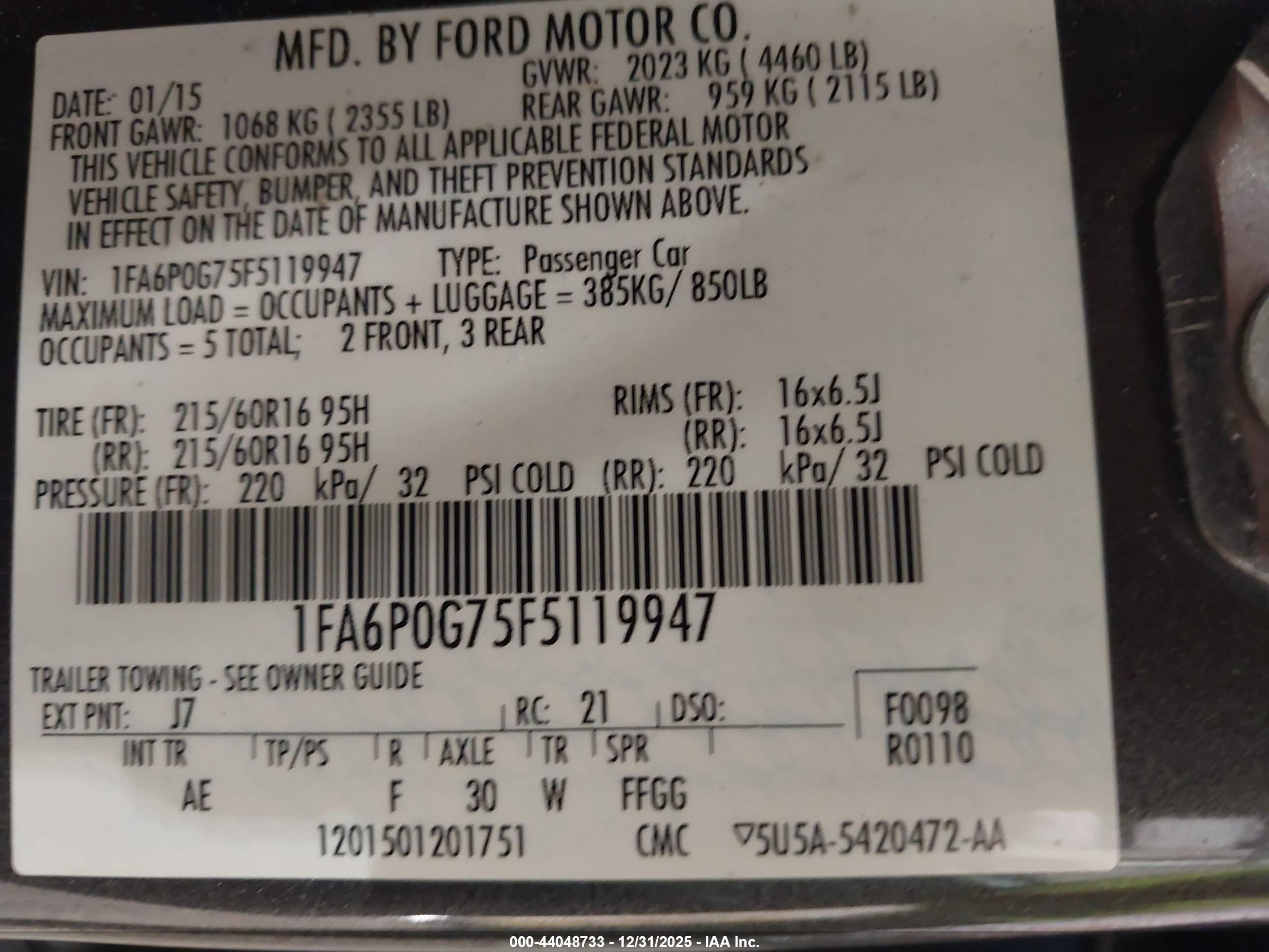 FORD FUSION image 9