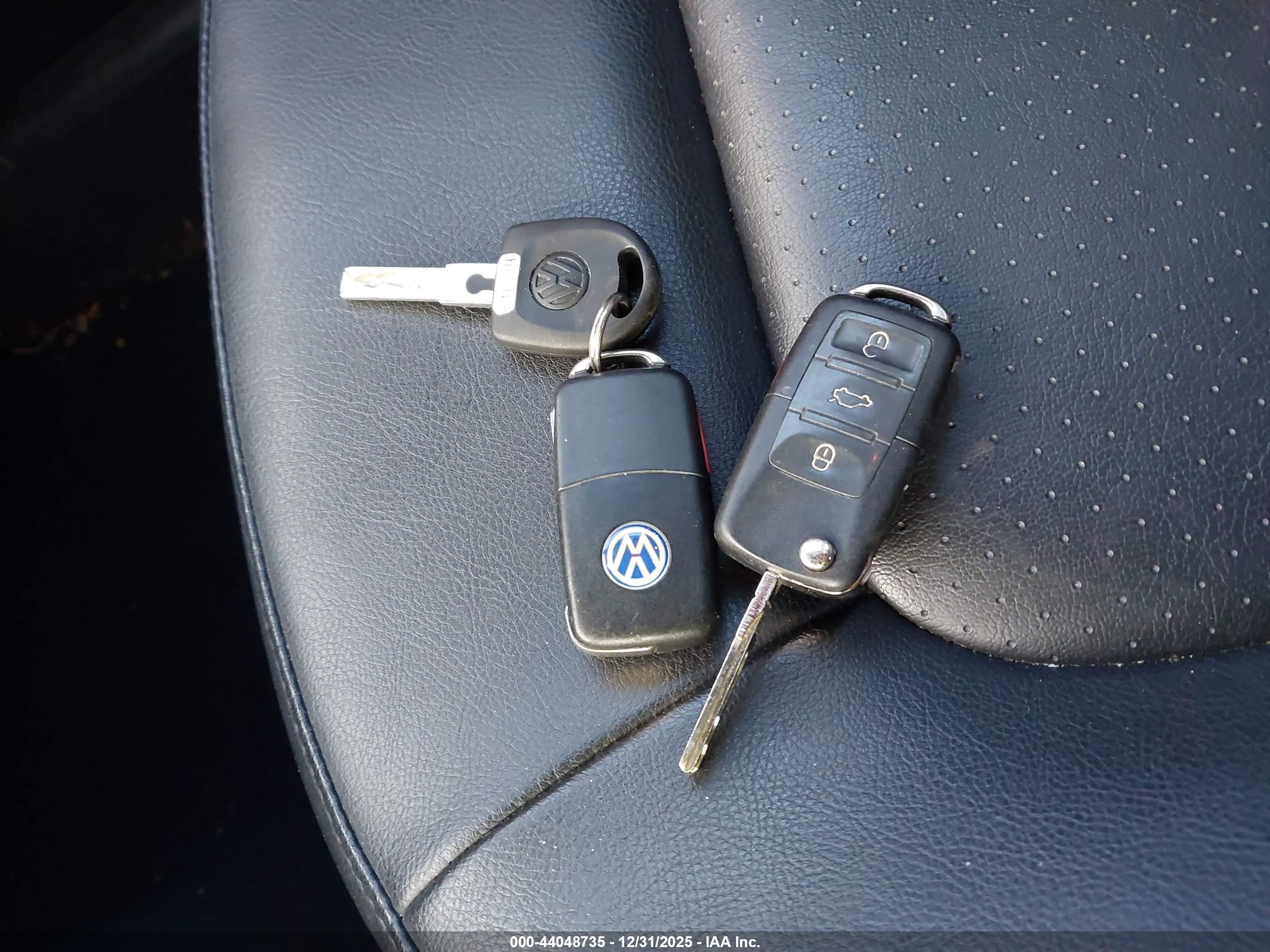 VOLKSWAGEN NEW image 11