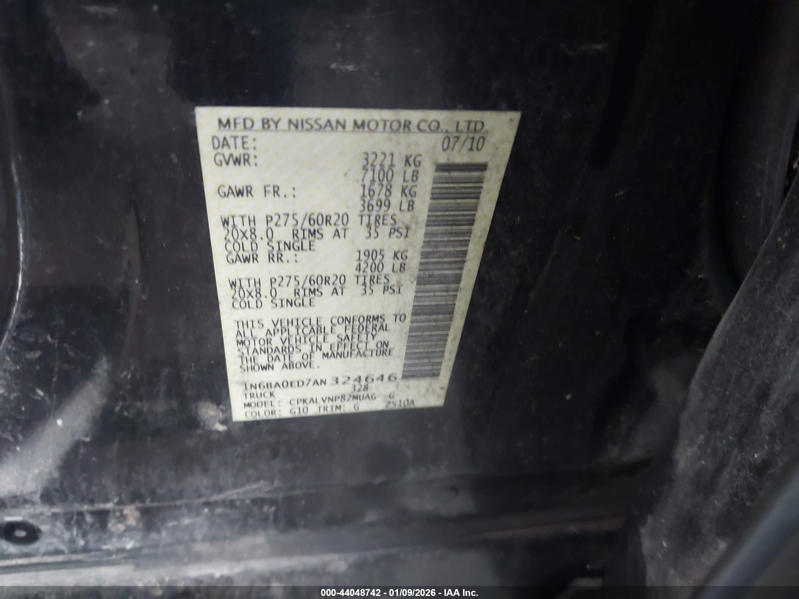 NISSAN TITAN image 9