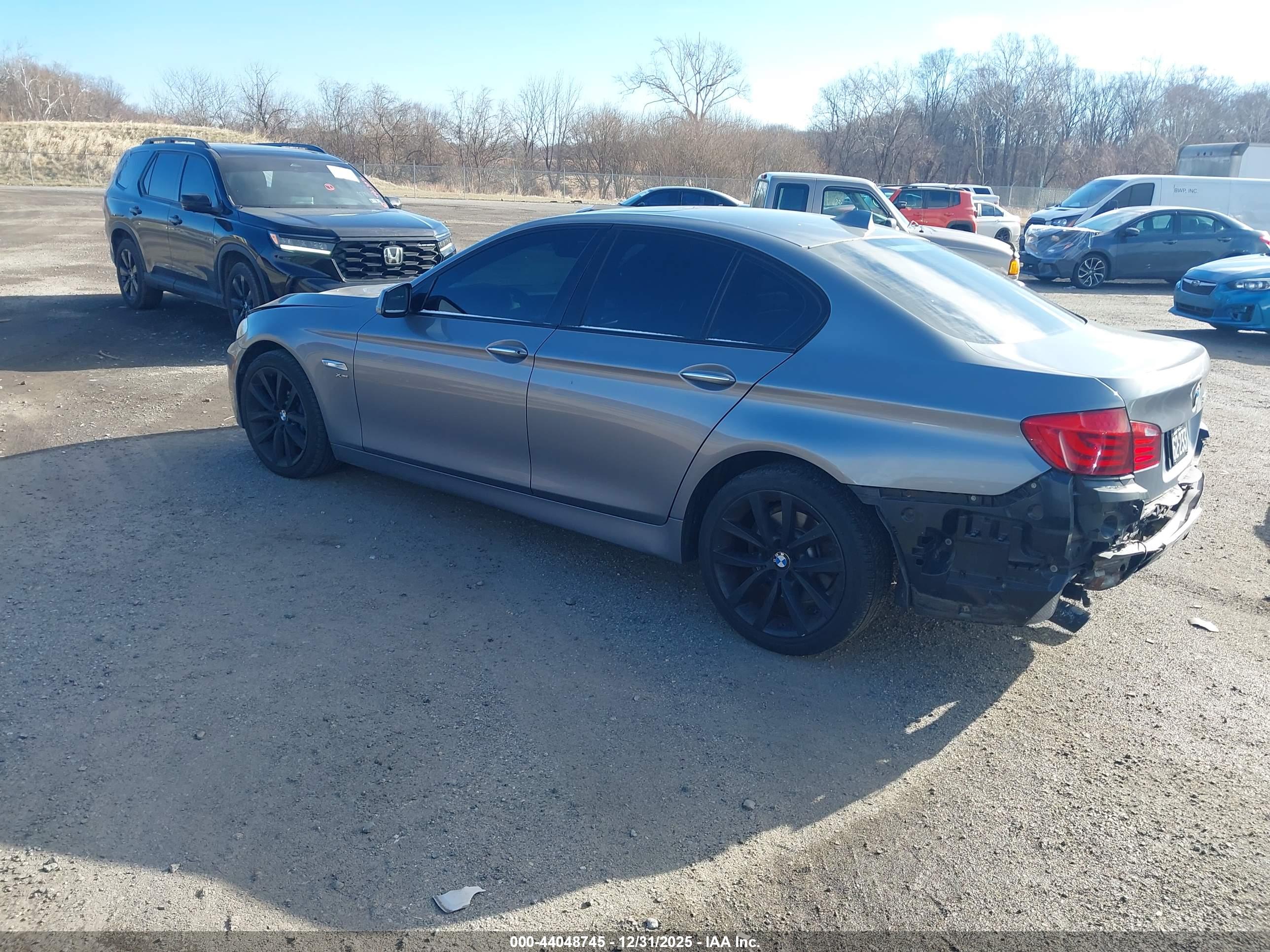 BMW 535I image 3