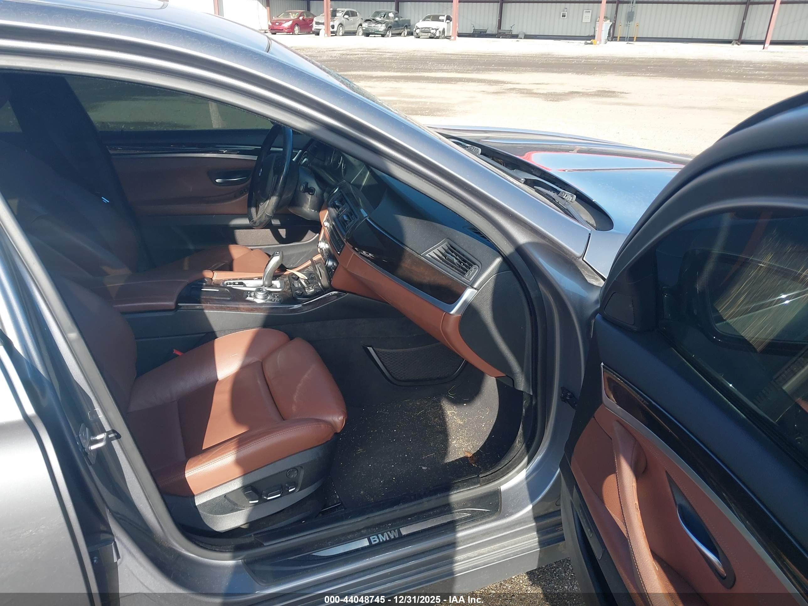 BMW 535I image 5