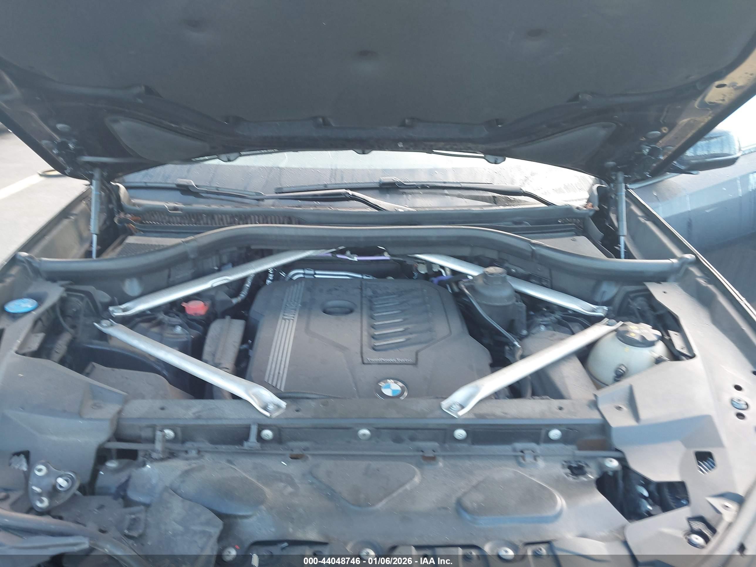 BMW X6 image 10