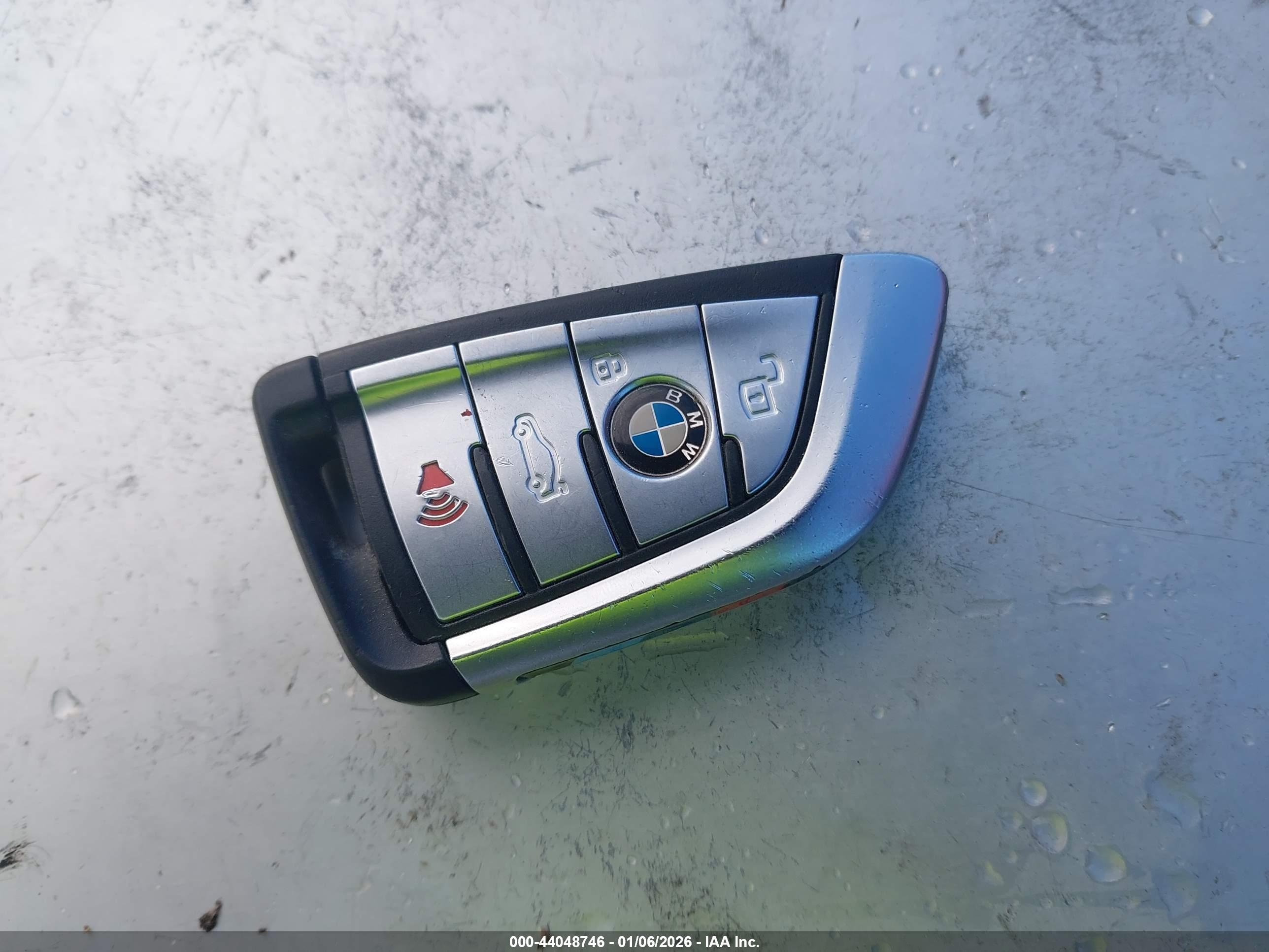 BMW X6 image 11