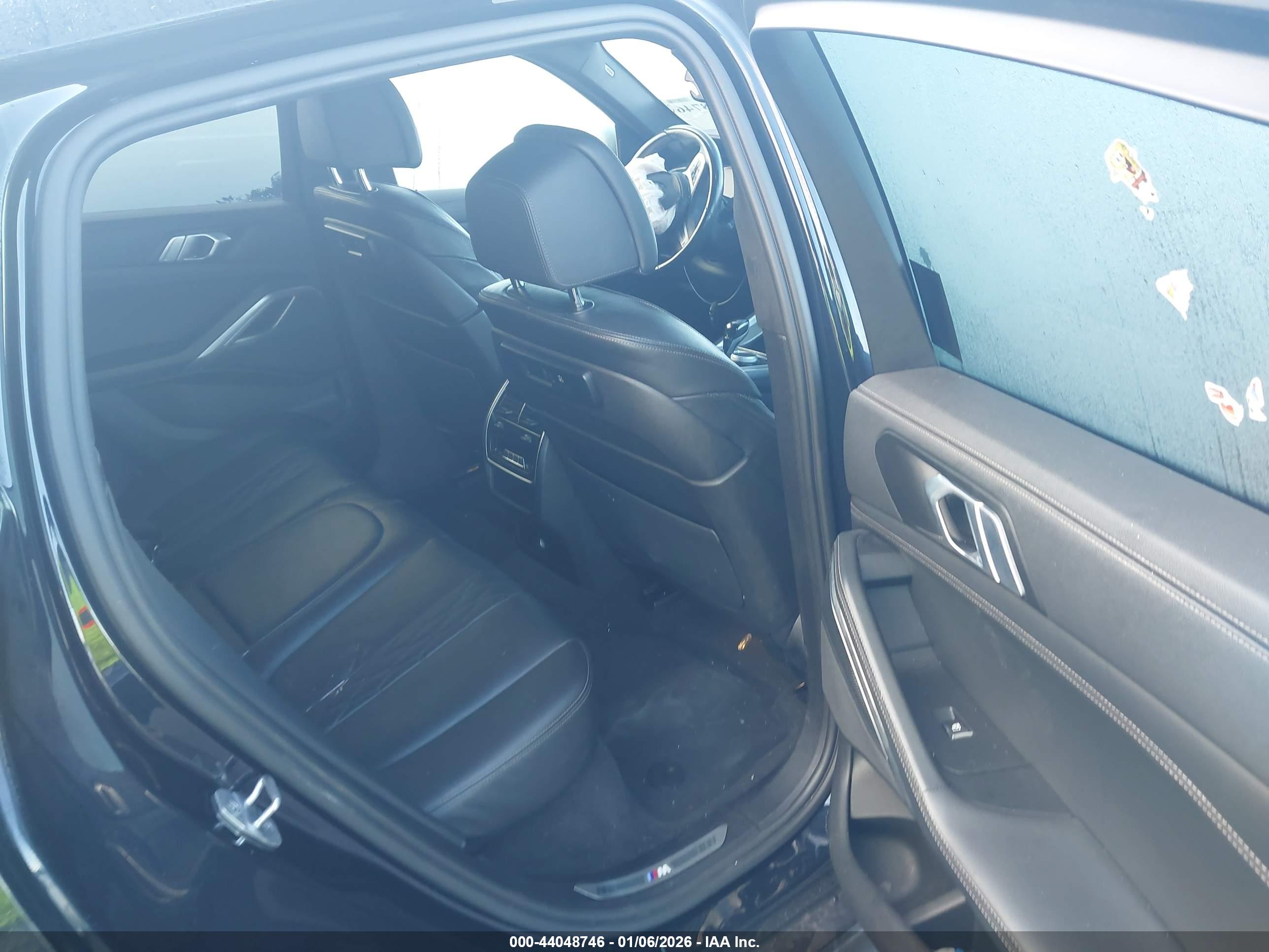 BMW X6 image 8