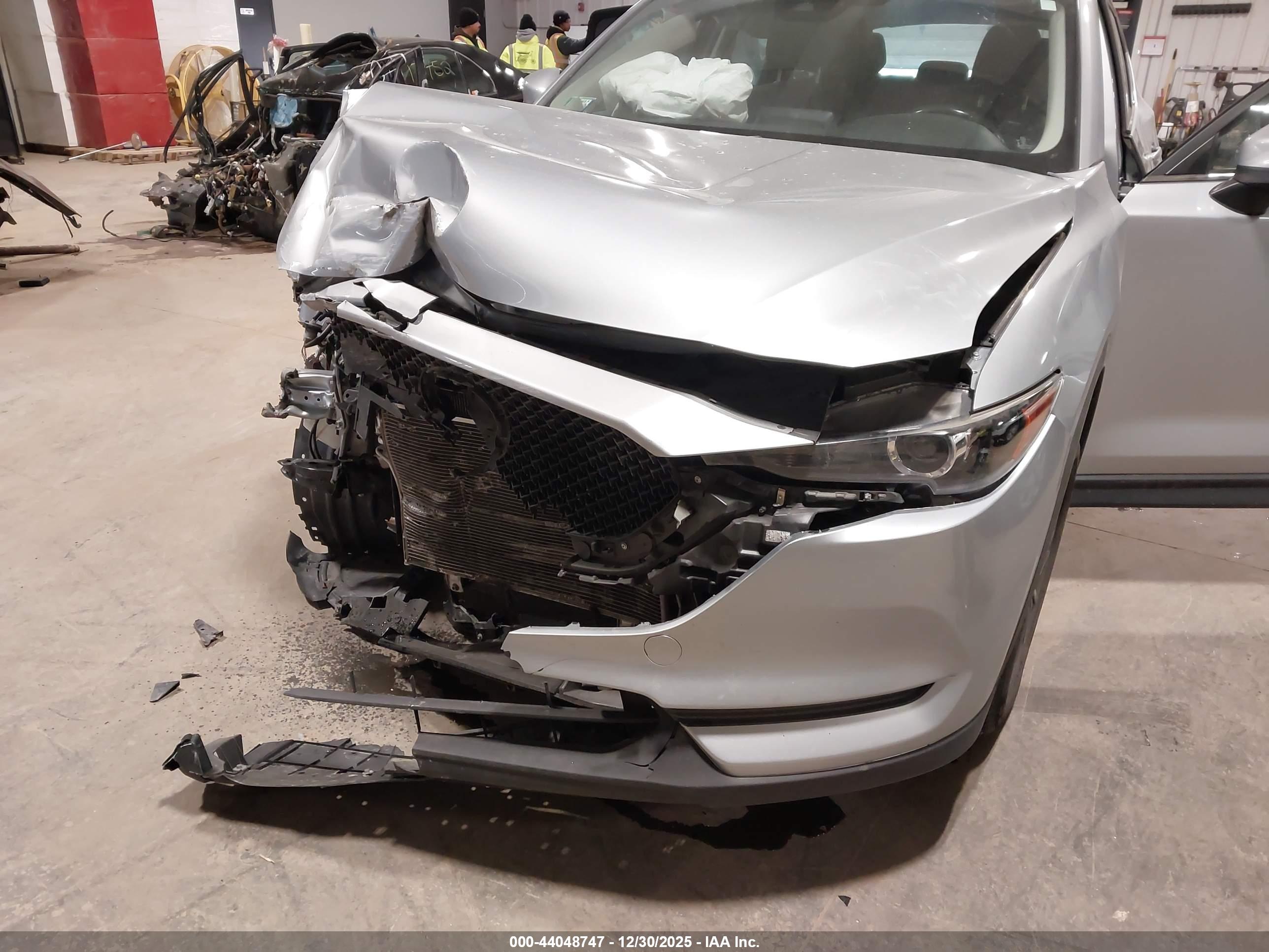 MAZDA CX-5 image 6