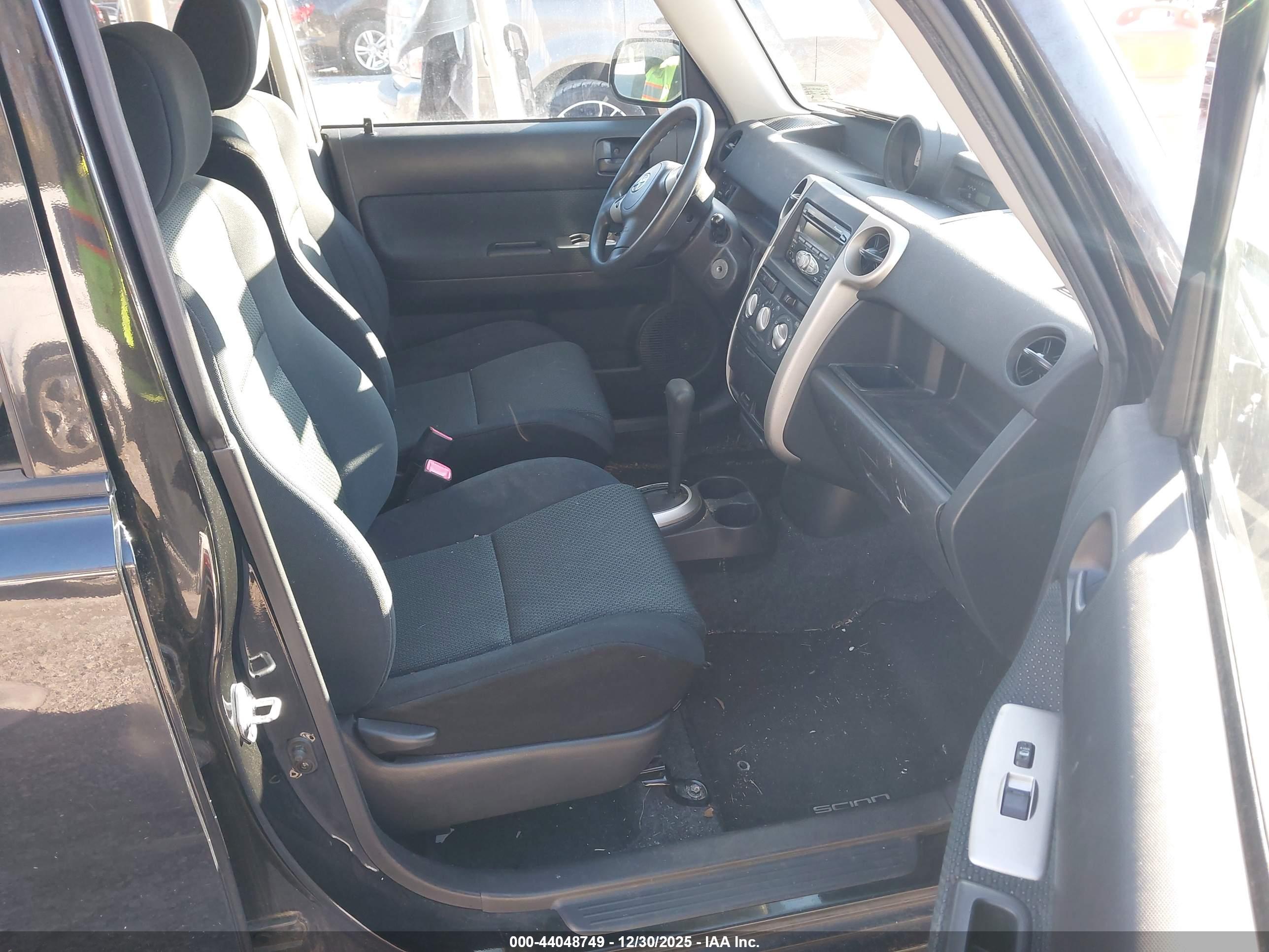 SCION XB image 5