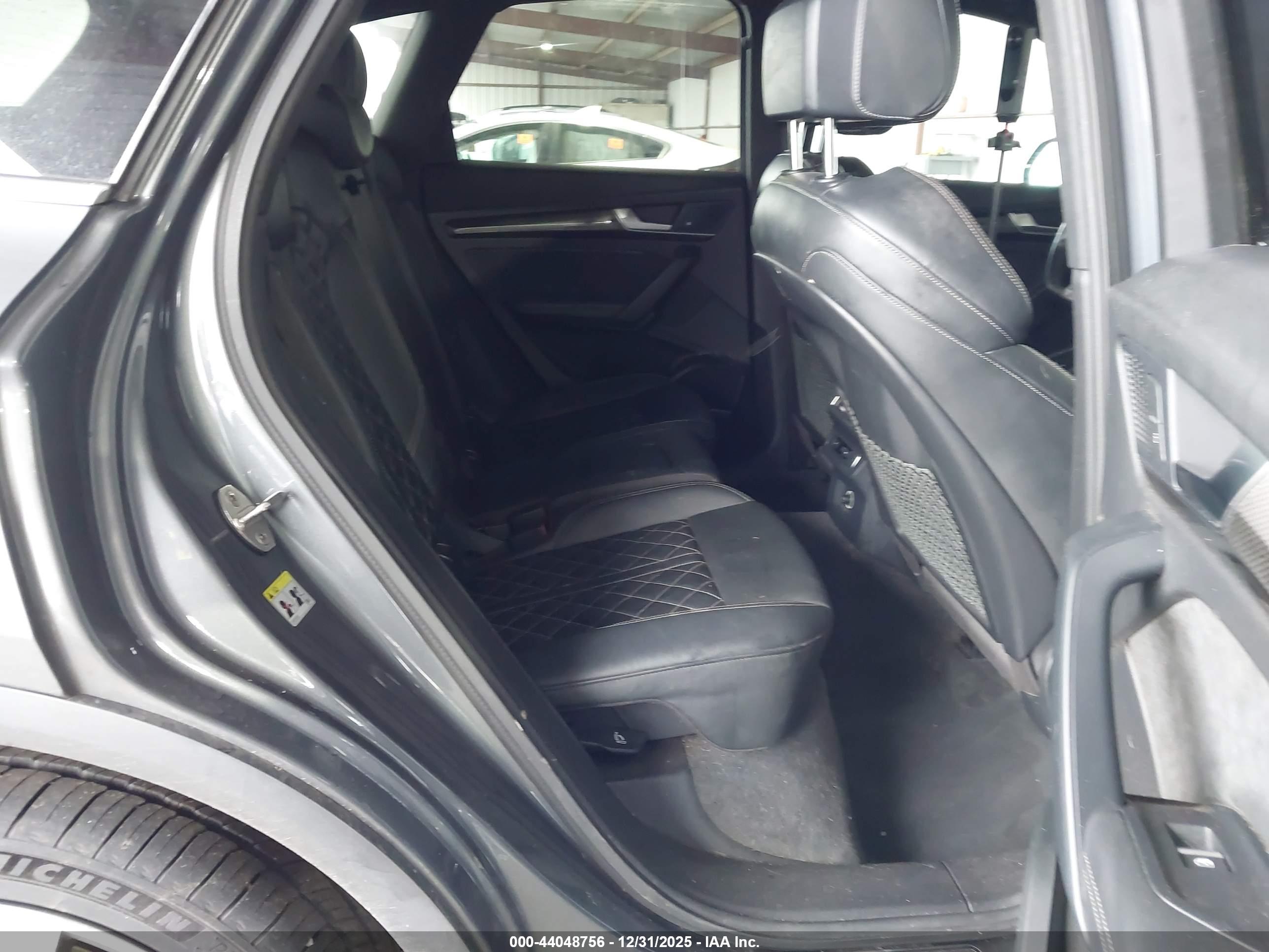 AUDI SQ5 image 8