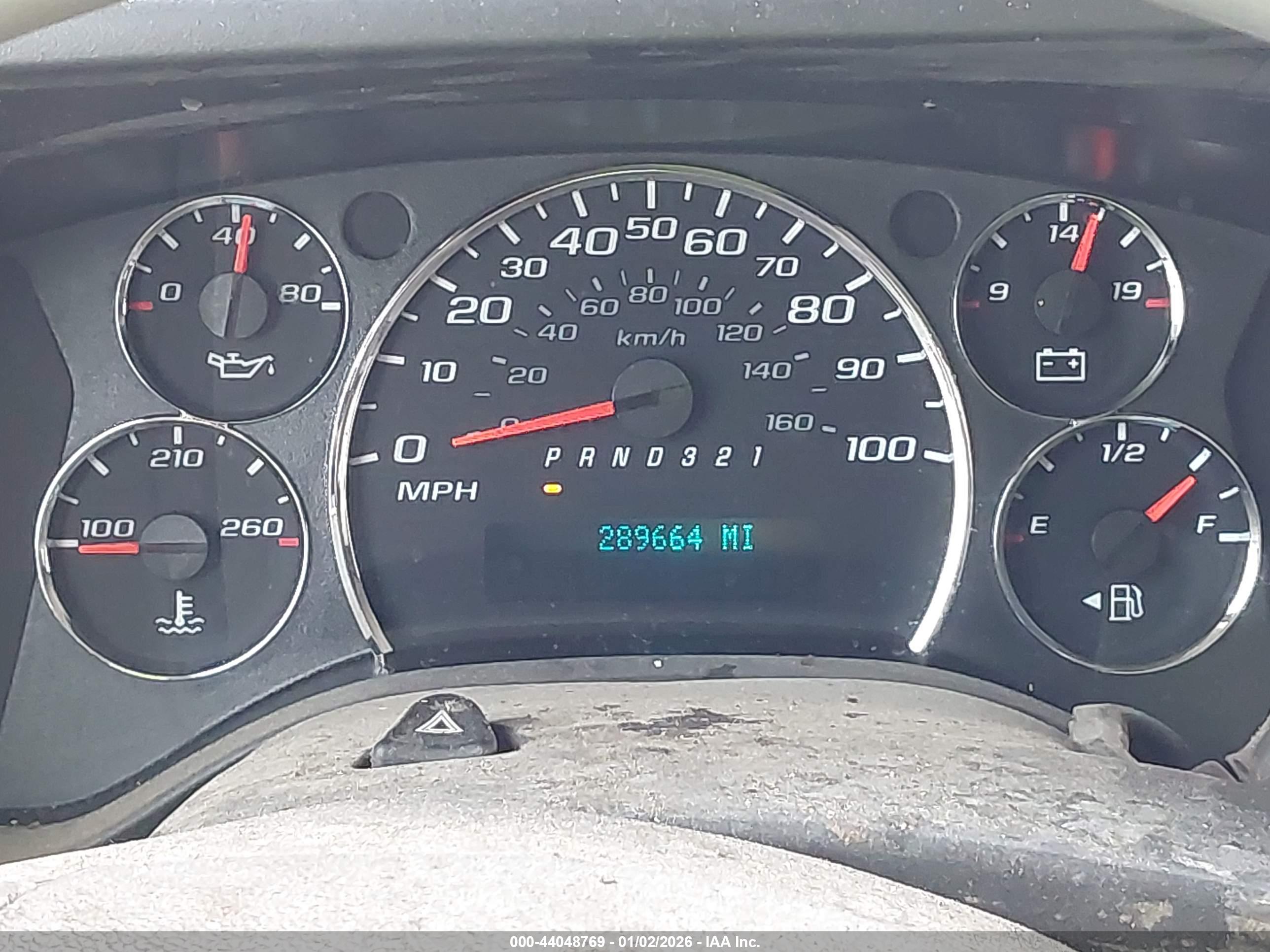 GMC SAVANA image 7