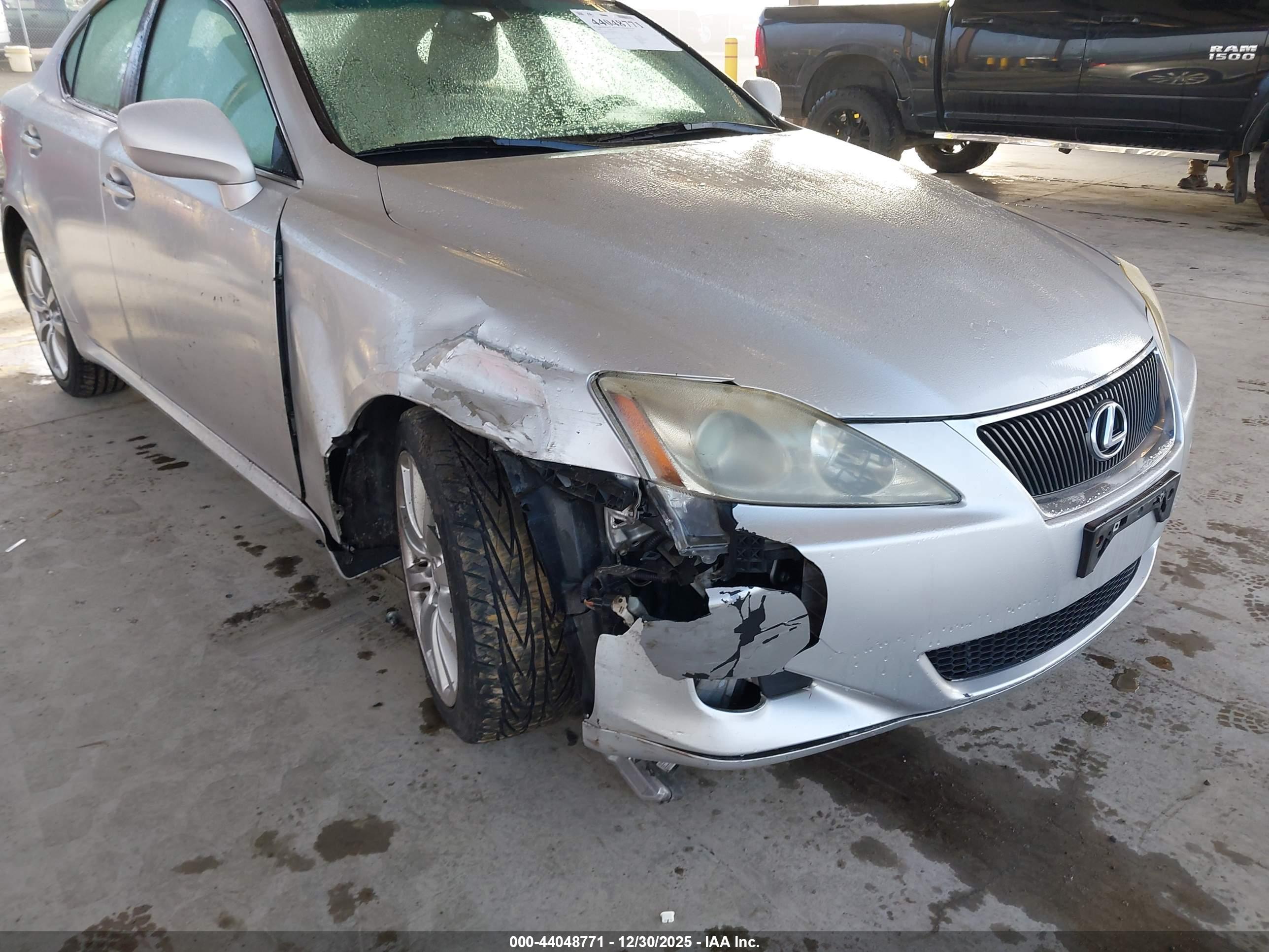 LEXUS IS image 6