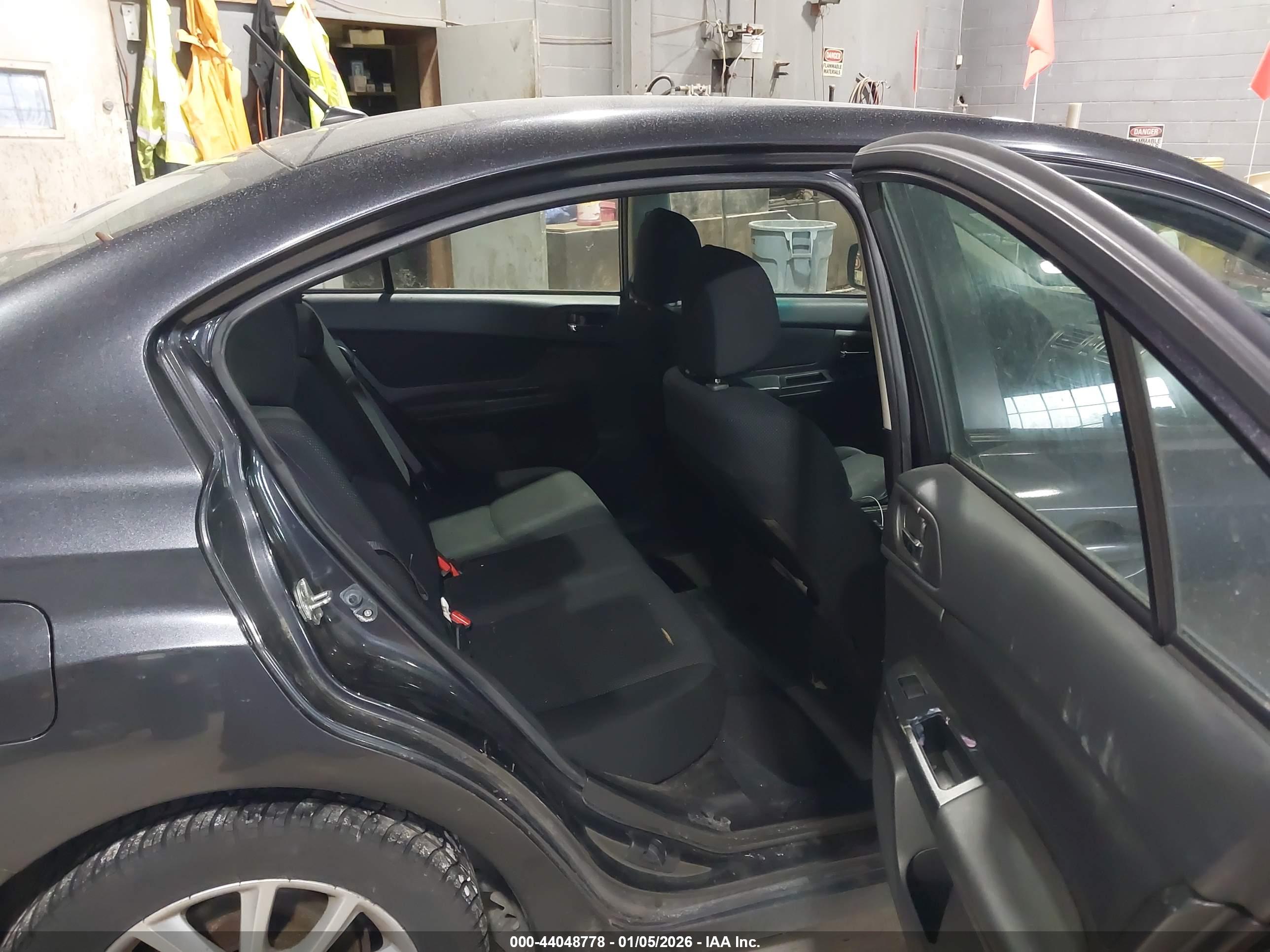 SUBARU IMPREZA image 8