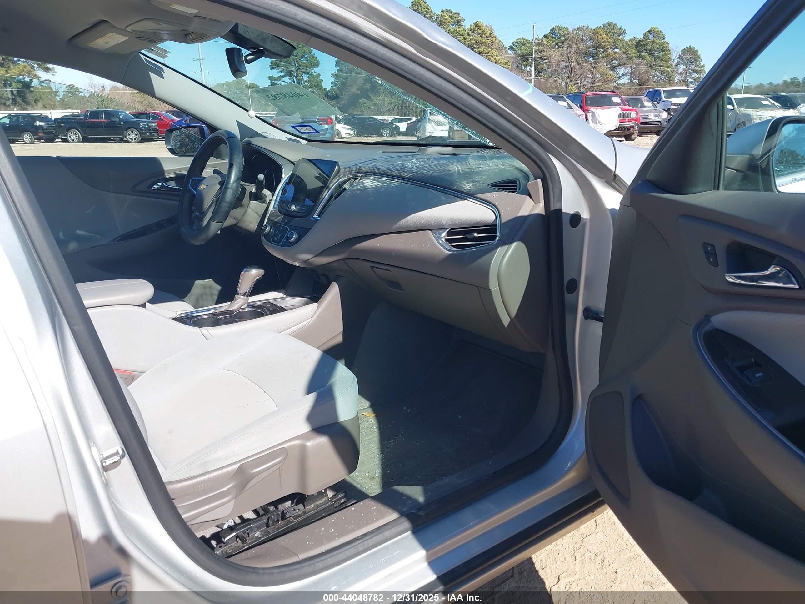 CHEVROLET MALIBU image 5