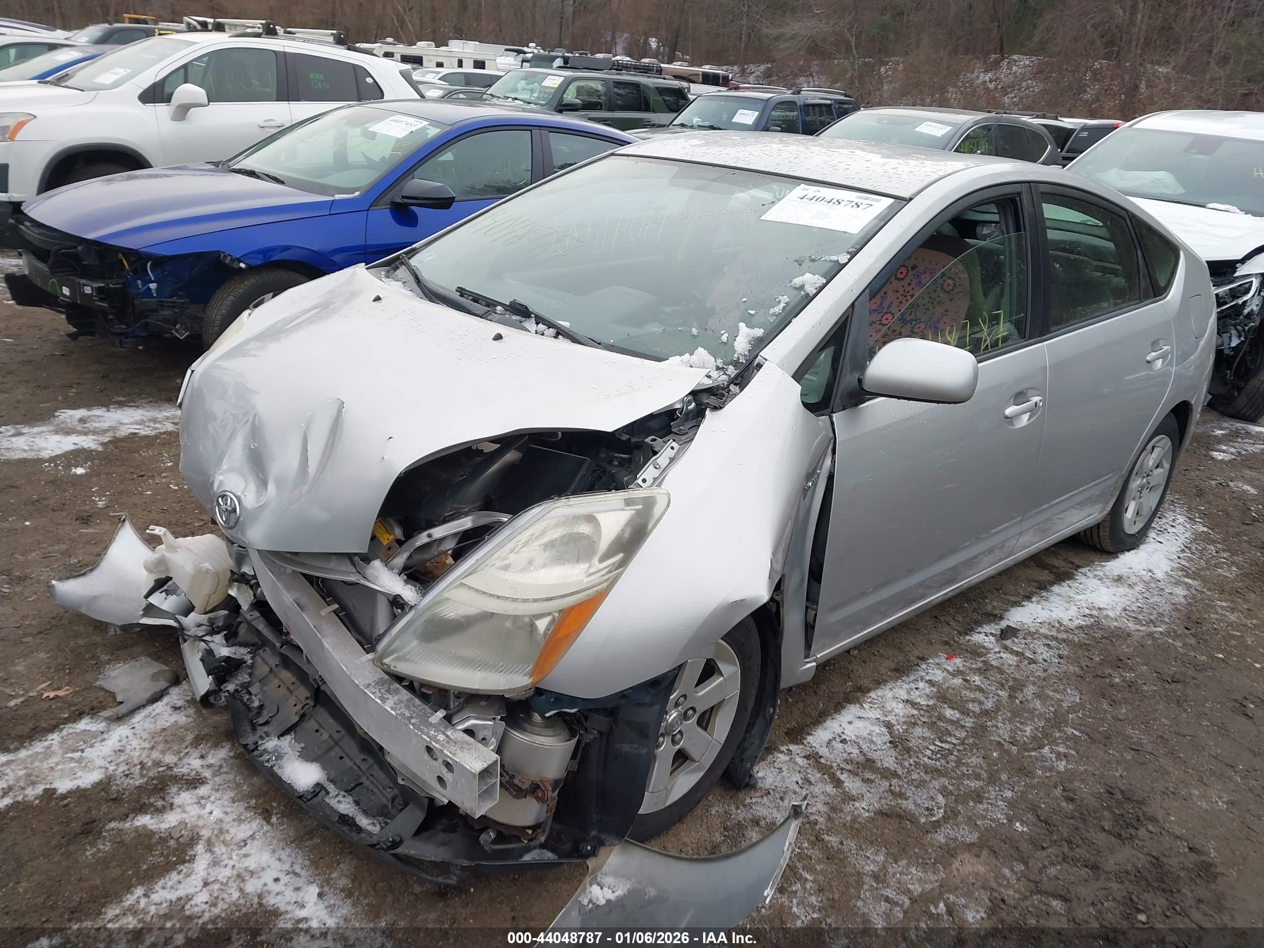 TOYOTA PRIUS image 2
