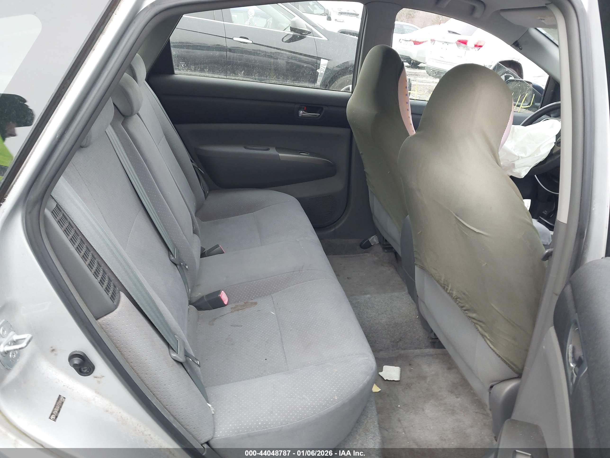TOYOTA PRIUS image 8