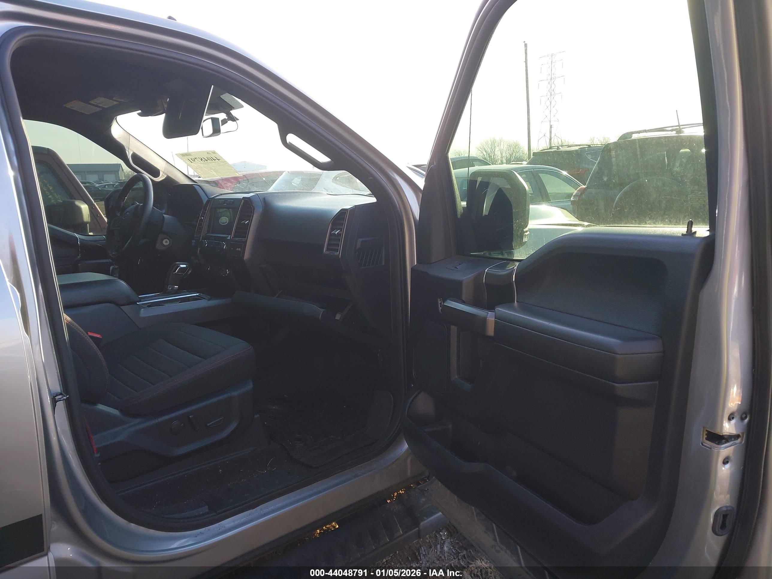 FORD F-150 image 5