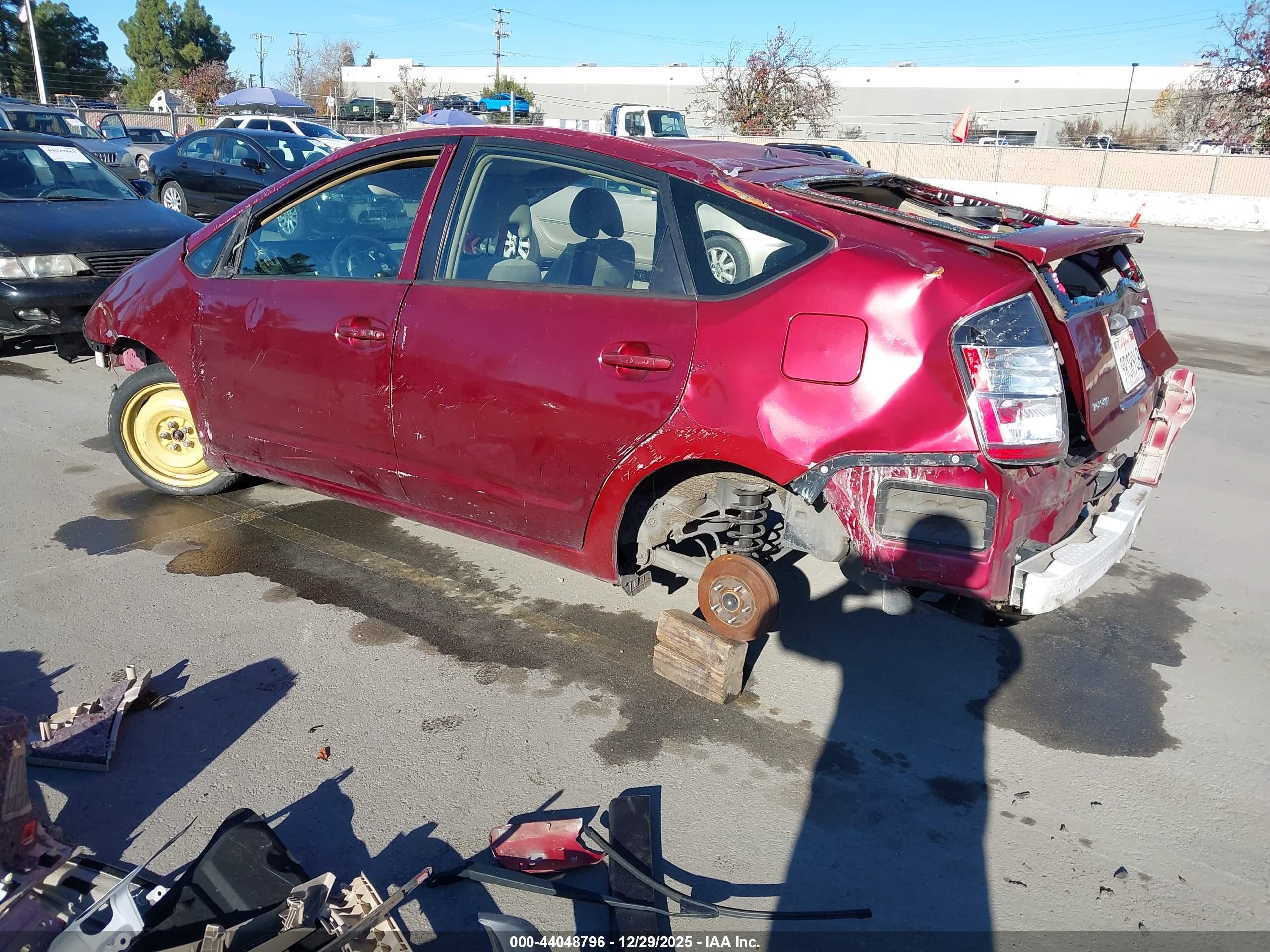 TOYOTA PRIUS image 3